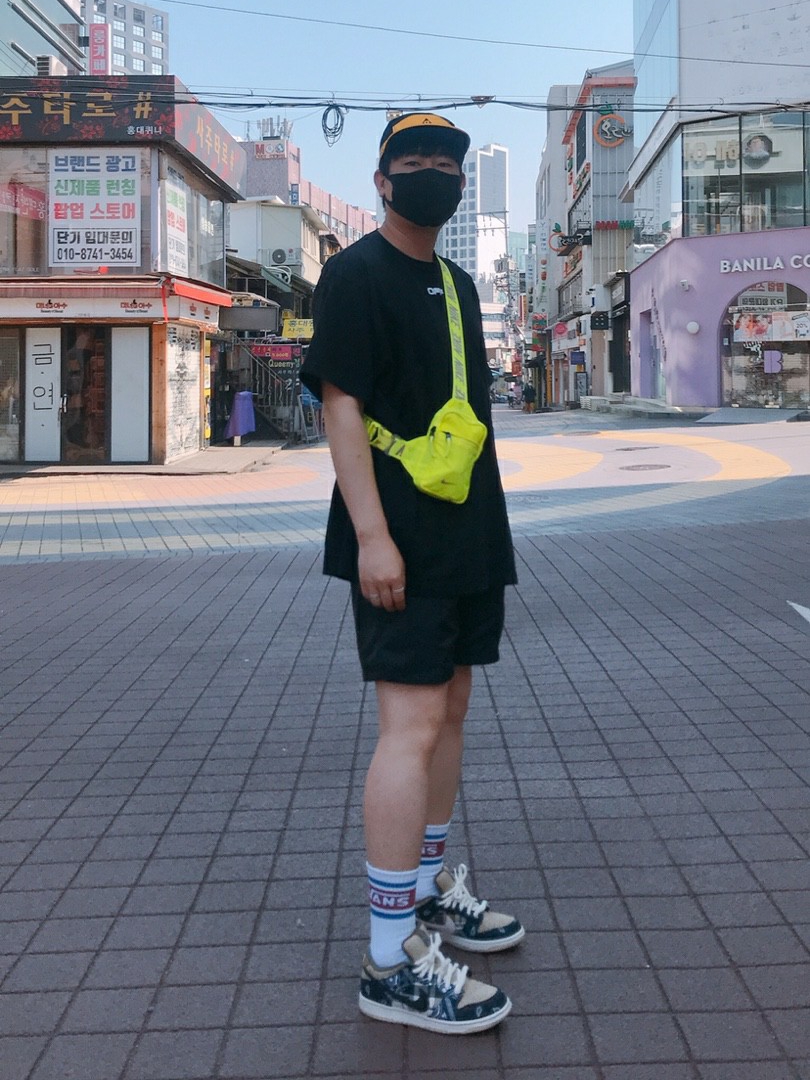 Nike x Travis Scott SB Dunk Low 착용 스타일