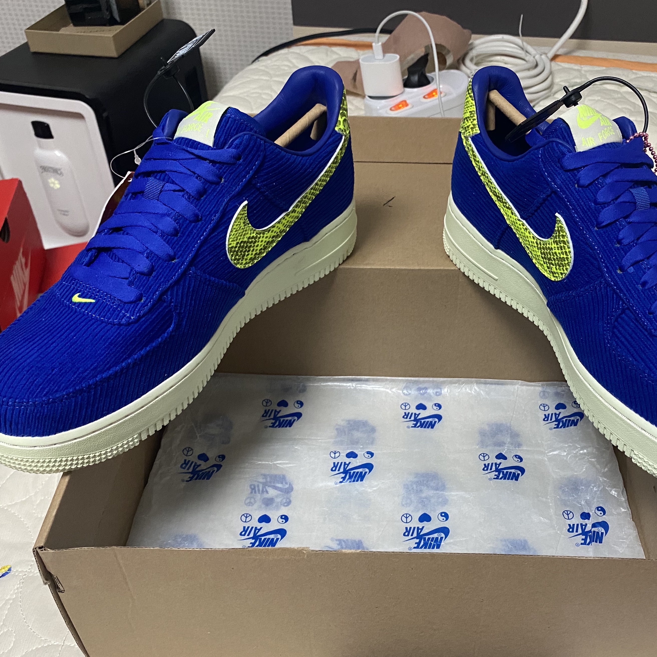 (W) Nike x Olivia Kim Air Force 1 Low No Cover 착용 스타일