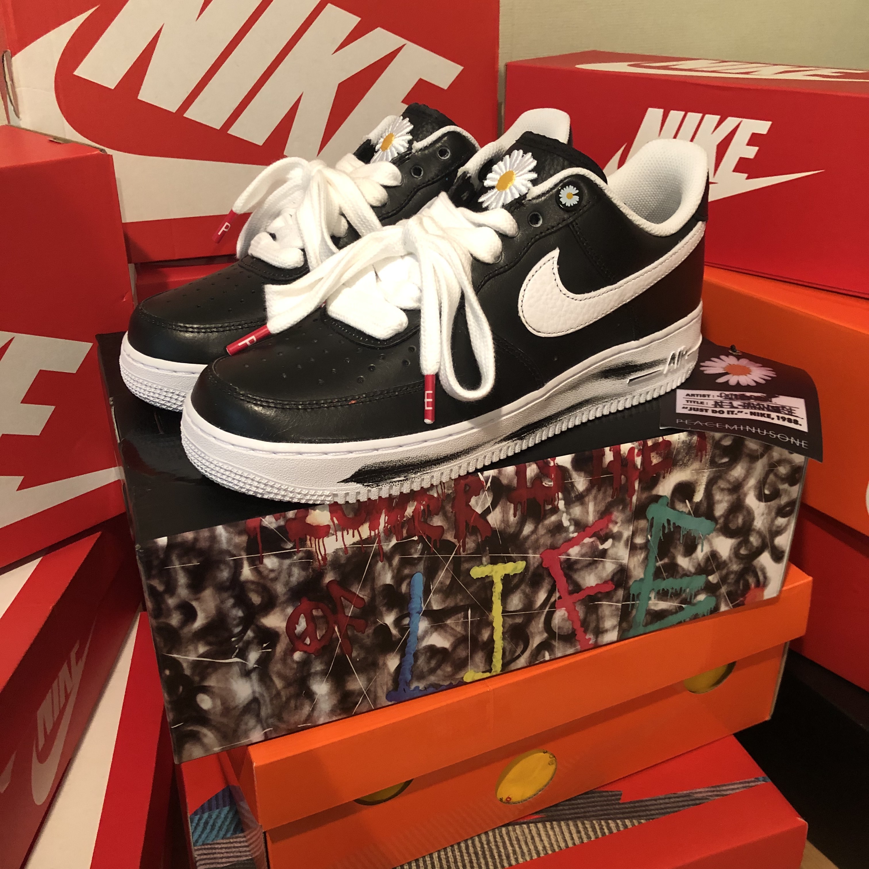 Nike x Peaceminusone Air Force 1 Low Para-Noise 착용 스타일