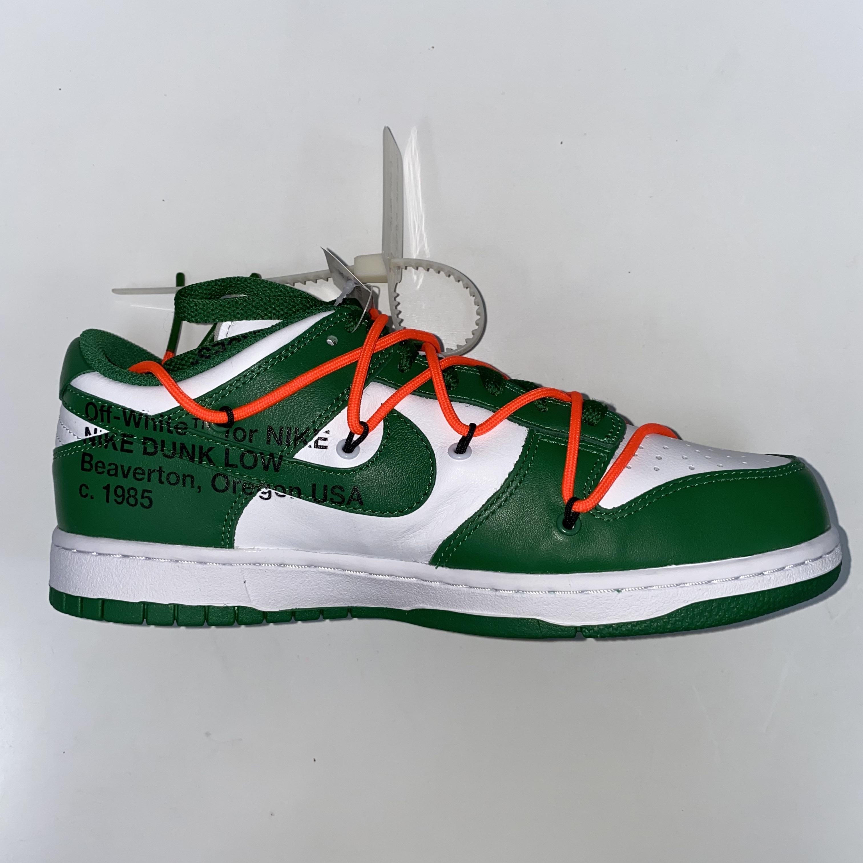 Nike x Off-White Dunk Low Pine Green 착용 스타일 - 2