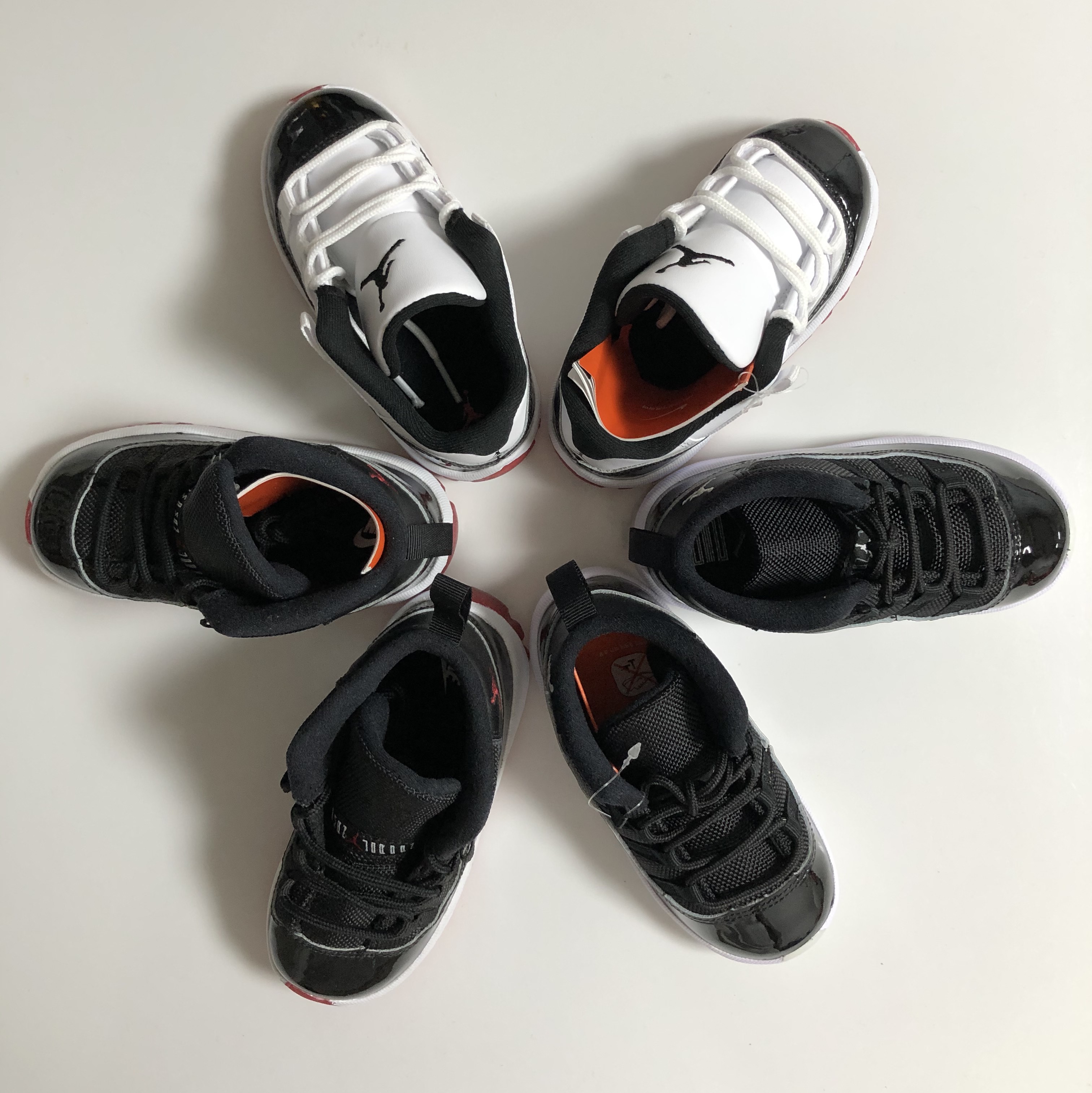 (TD) Jordan 11 Retro Jubilee, (TD) Jordan 11 Retro Low Concord Bred 착용 스타일