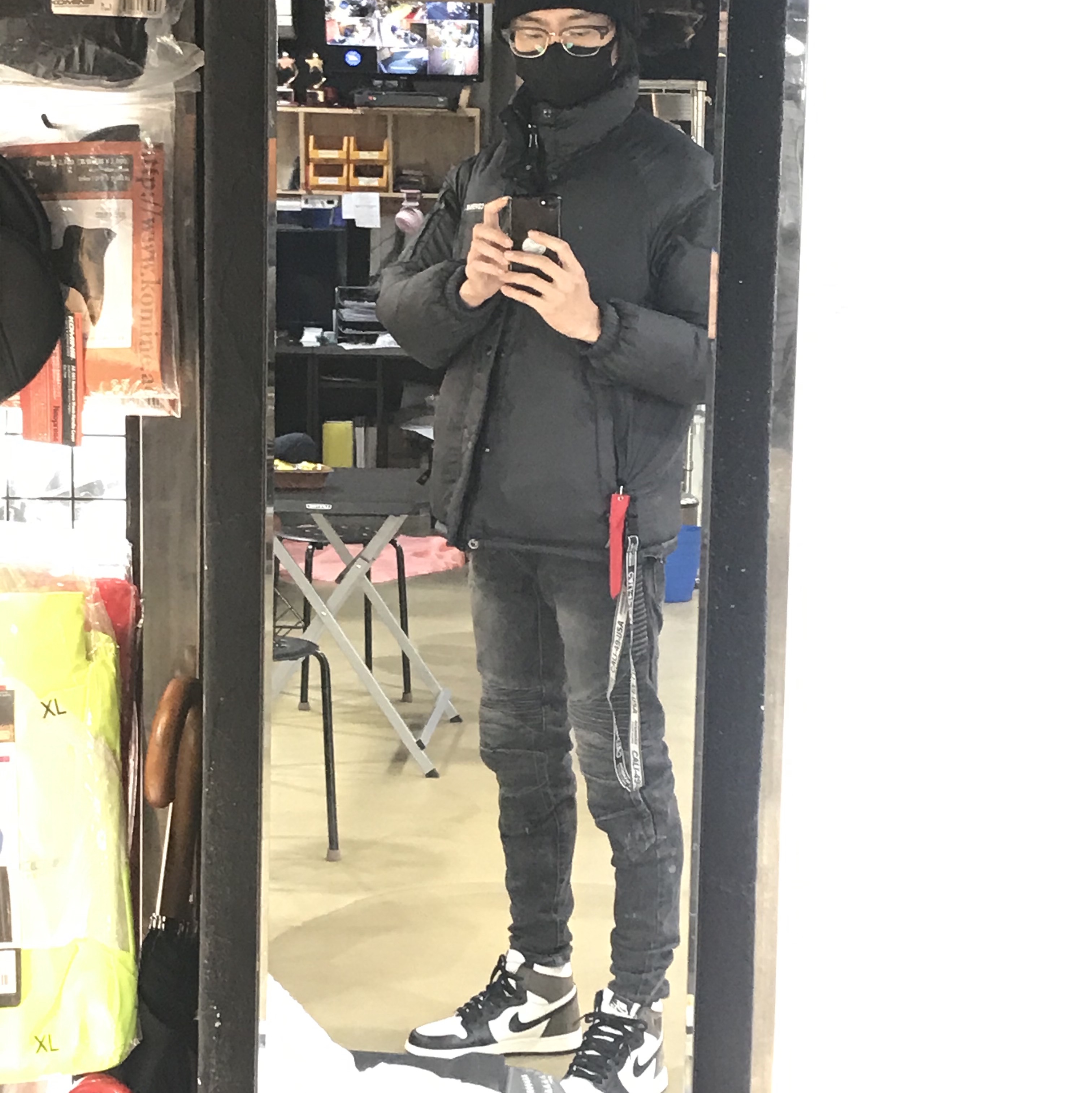 Jordan 1 Retro High OG Black Mocha 착용 스타일