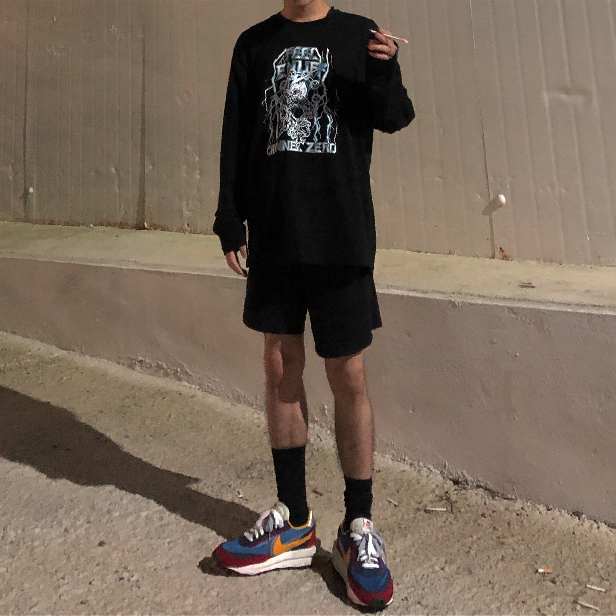 Nike x Sacai LDWaffle Blue Multi 착용 스타일