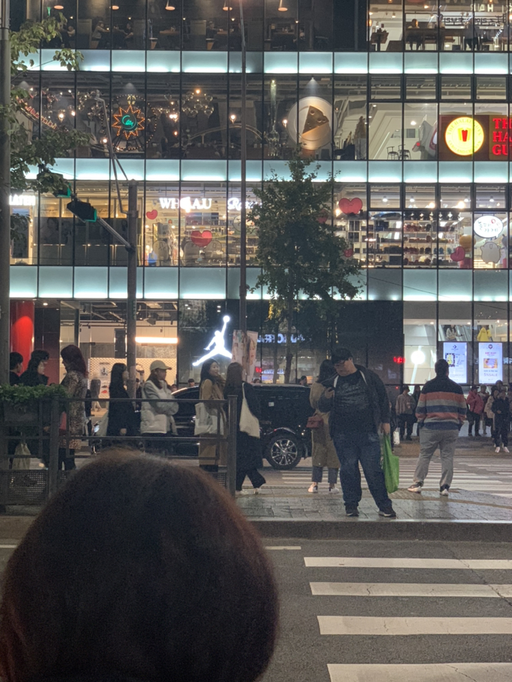 KREAM 프로필 이미지