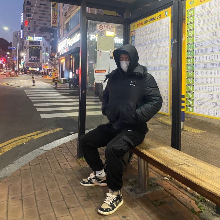 Nike x Travis Scott SB Dunk Low 착용 스타일