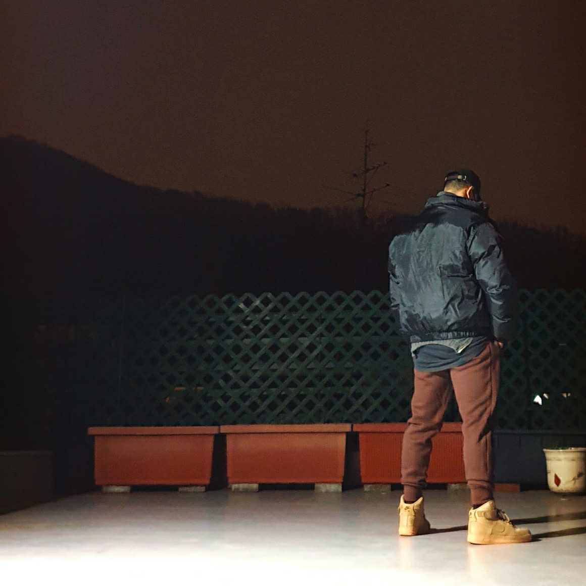 Nike Air Force 1 High '07 LV8 WB Flax 착용 스타일 - 3