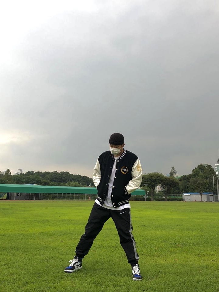 Jordan 1 Retro High OG Royal Toe 착용 스타일
