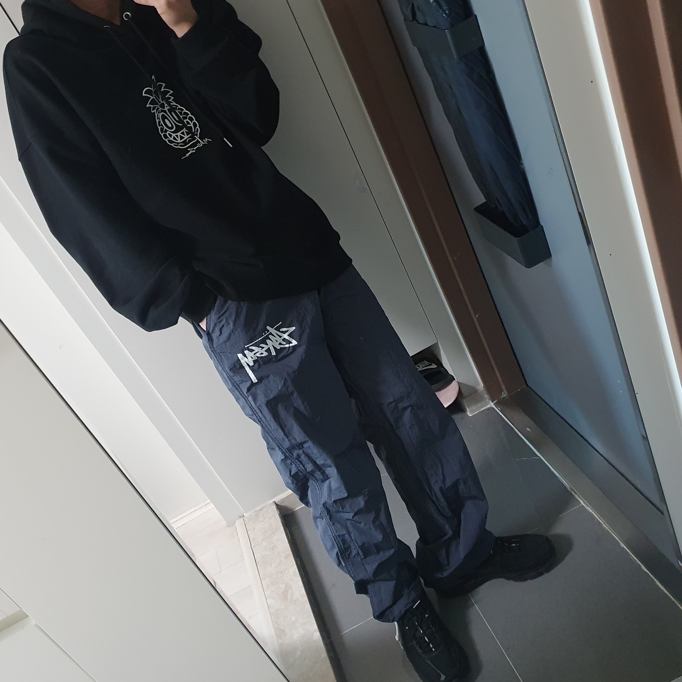 Nike x A-Cold-Wall Zoom Vomero 5 Black, Nike x Stussy Beach Pants Off Noir 착용 스타일