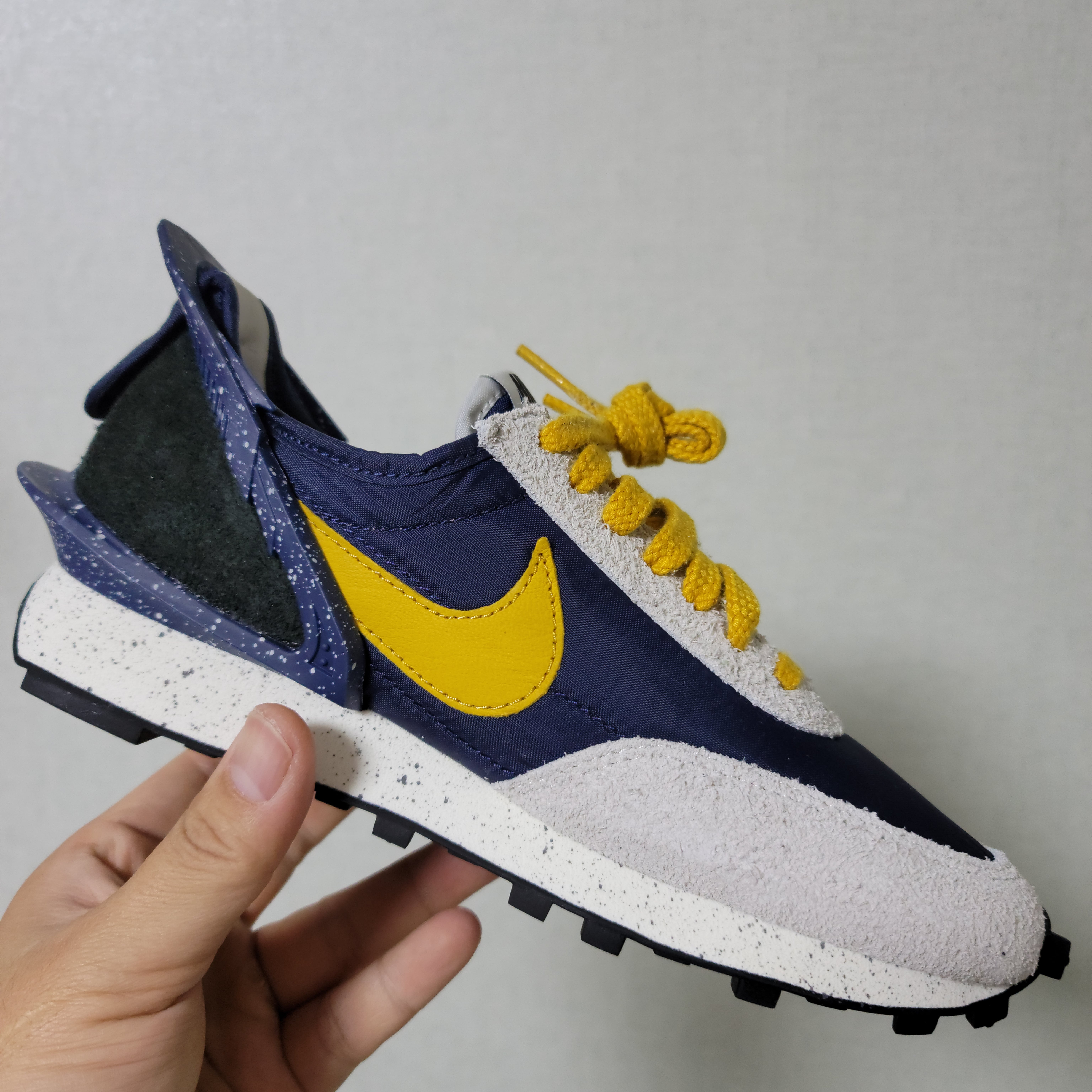 (W) Nike x Undercover Daybreak Obsidian 착용 스타일