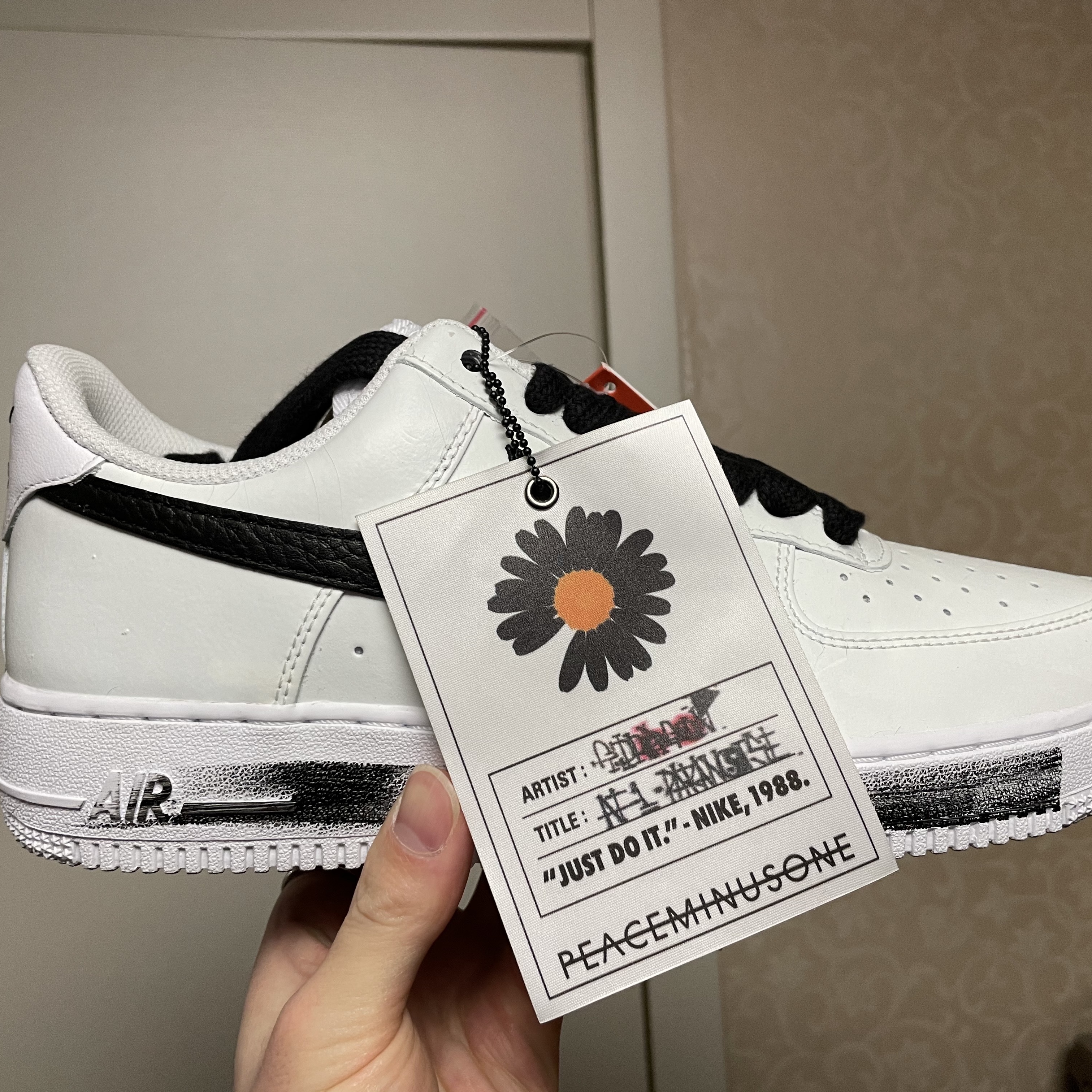Nike x Peaceminusone Air Force 1 Low Para-Noise 2.0 착용 스타일 - 2