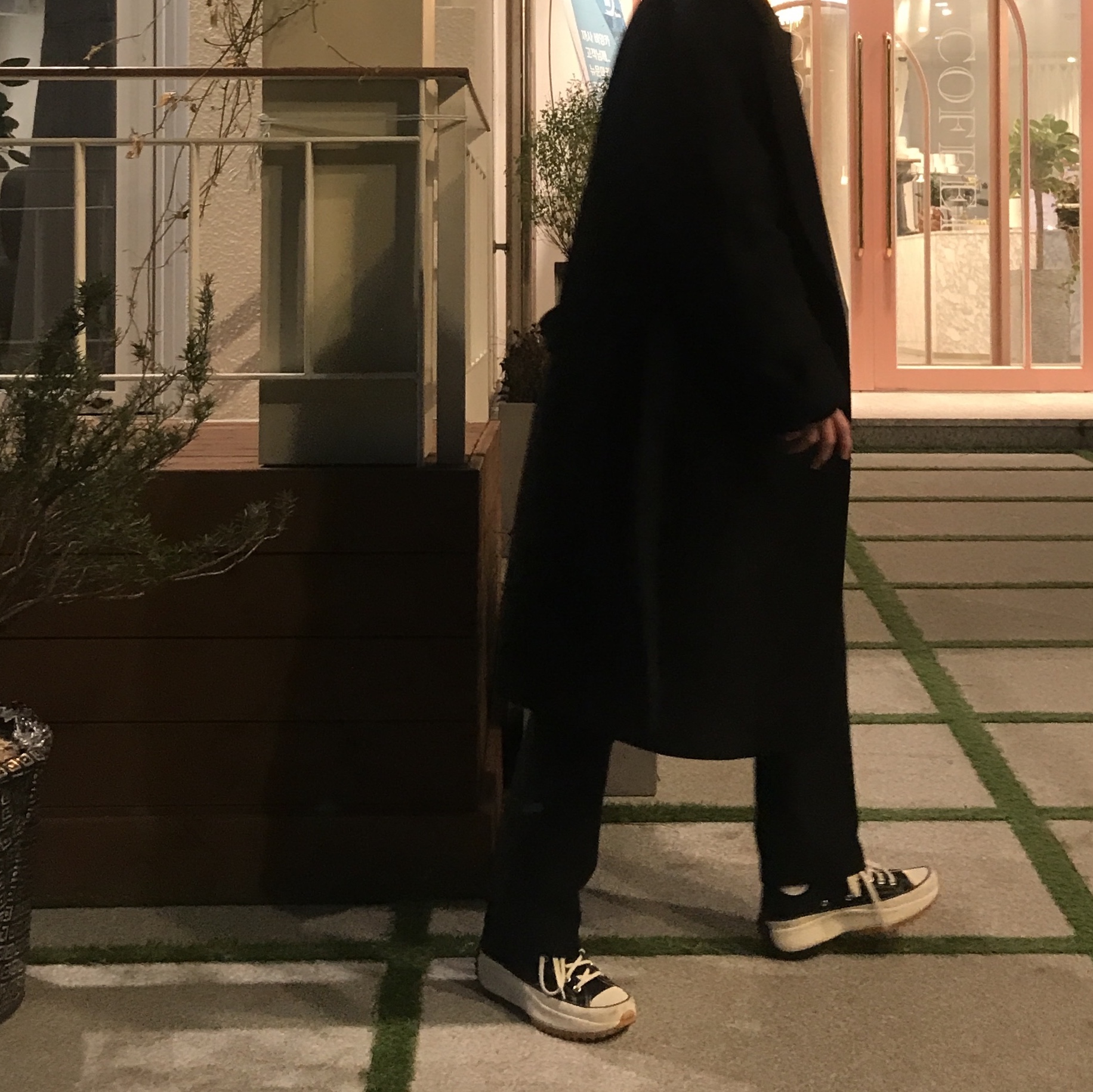 Converse x JW Anderson Run Star Hike Hi Black 착용 스타일