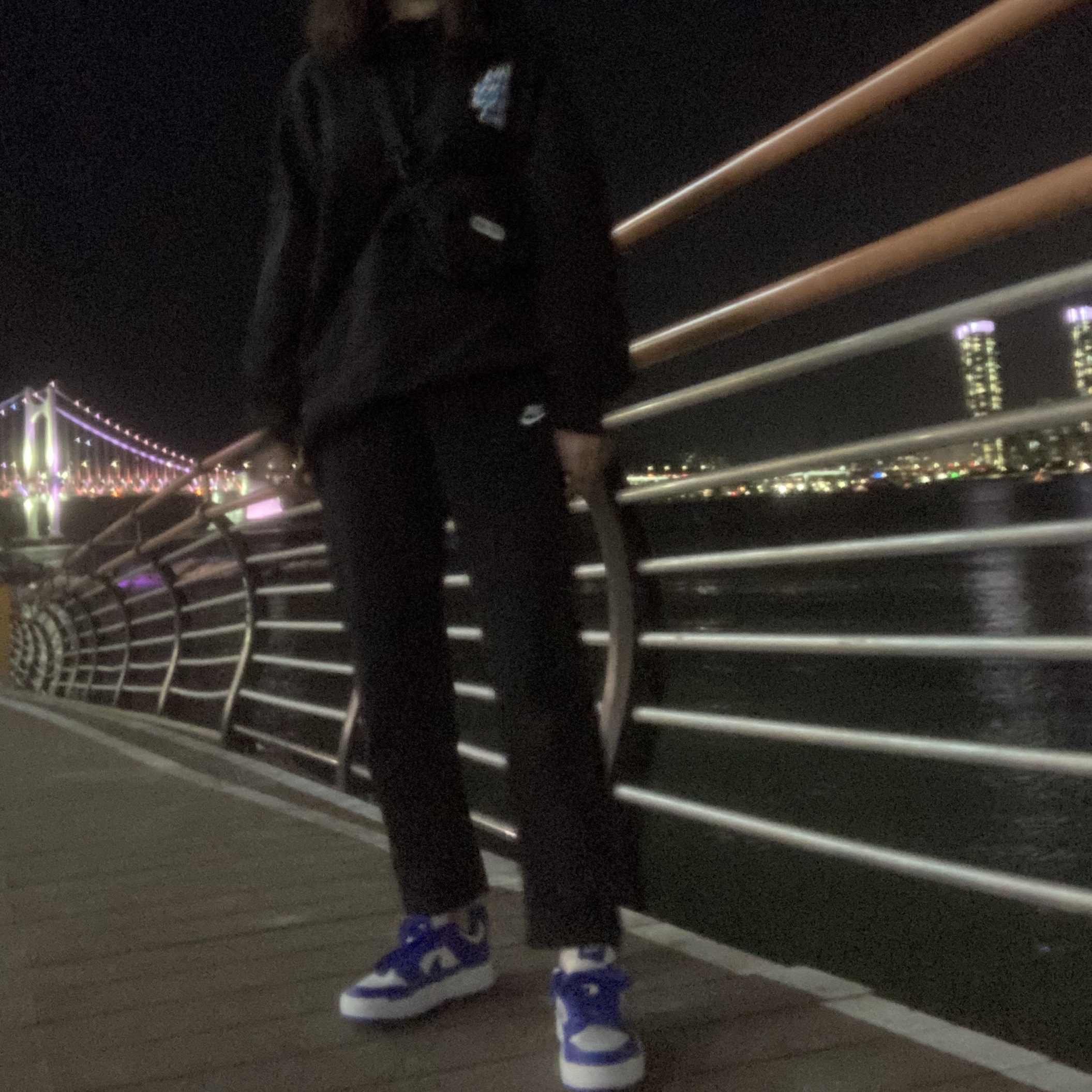 (W) Nike Dunk Low Disrupt Game Royal, Anti Social Social Club x Fragment Bolt Hoodie Blue 착용 스타일