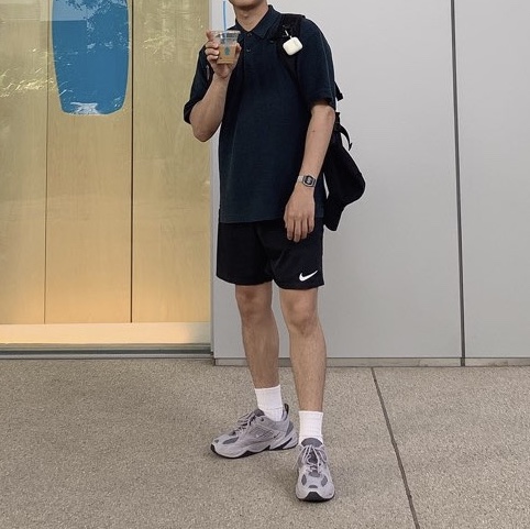 Nike M2K Tekno Atmosphere Grey 착용 스타일