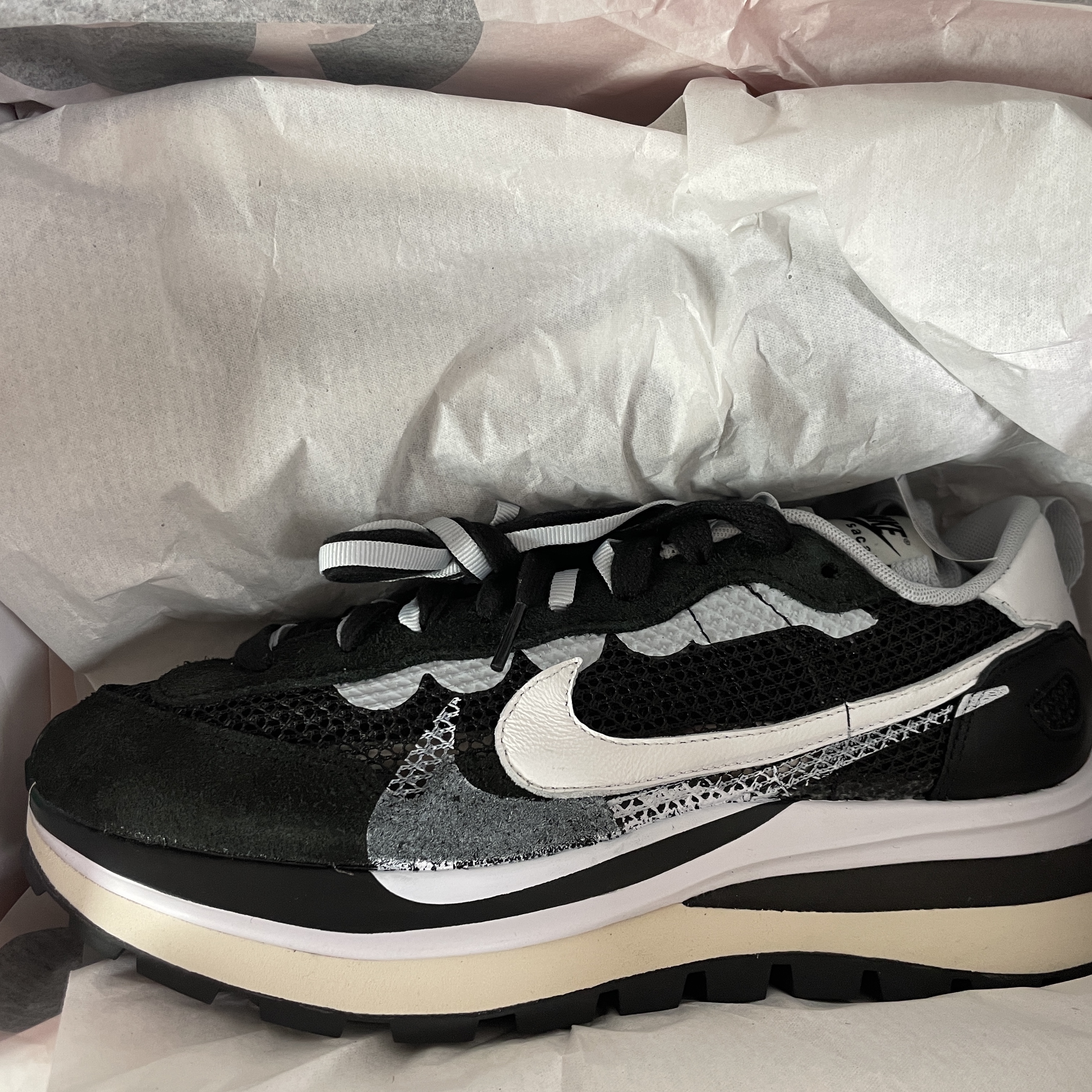 Nike x Sacai VaporWaffle Black White 착용 스타일