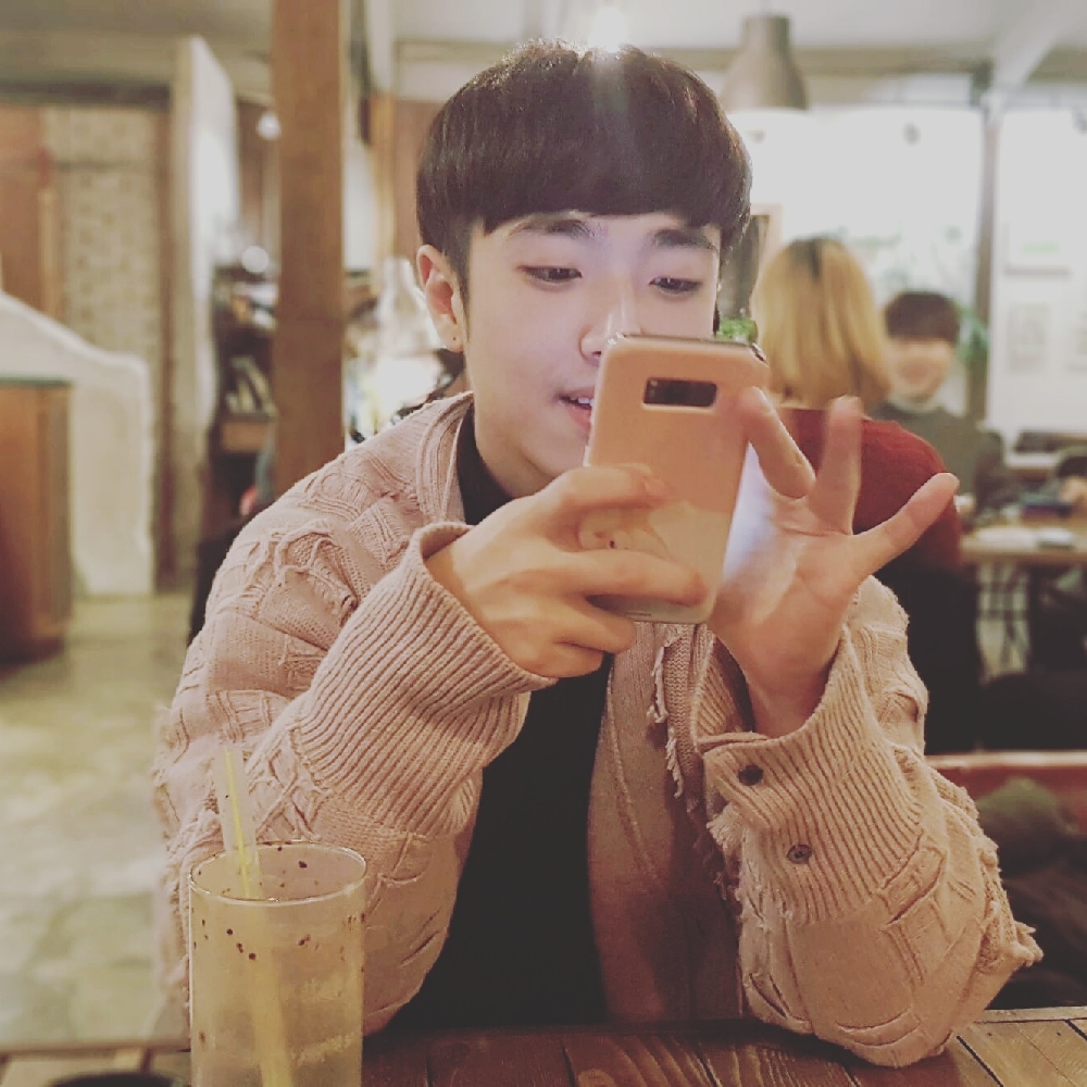 KREAM 프로필 이미지