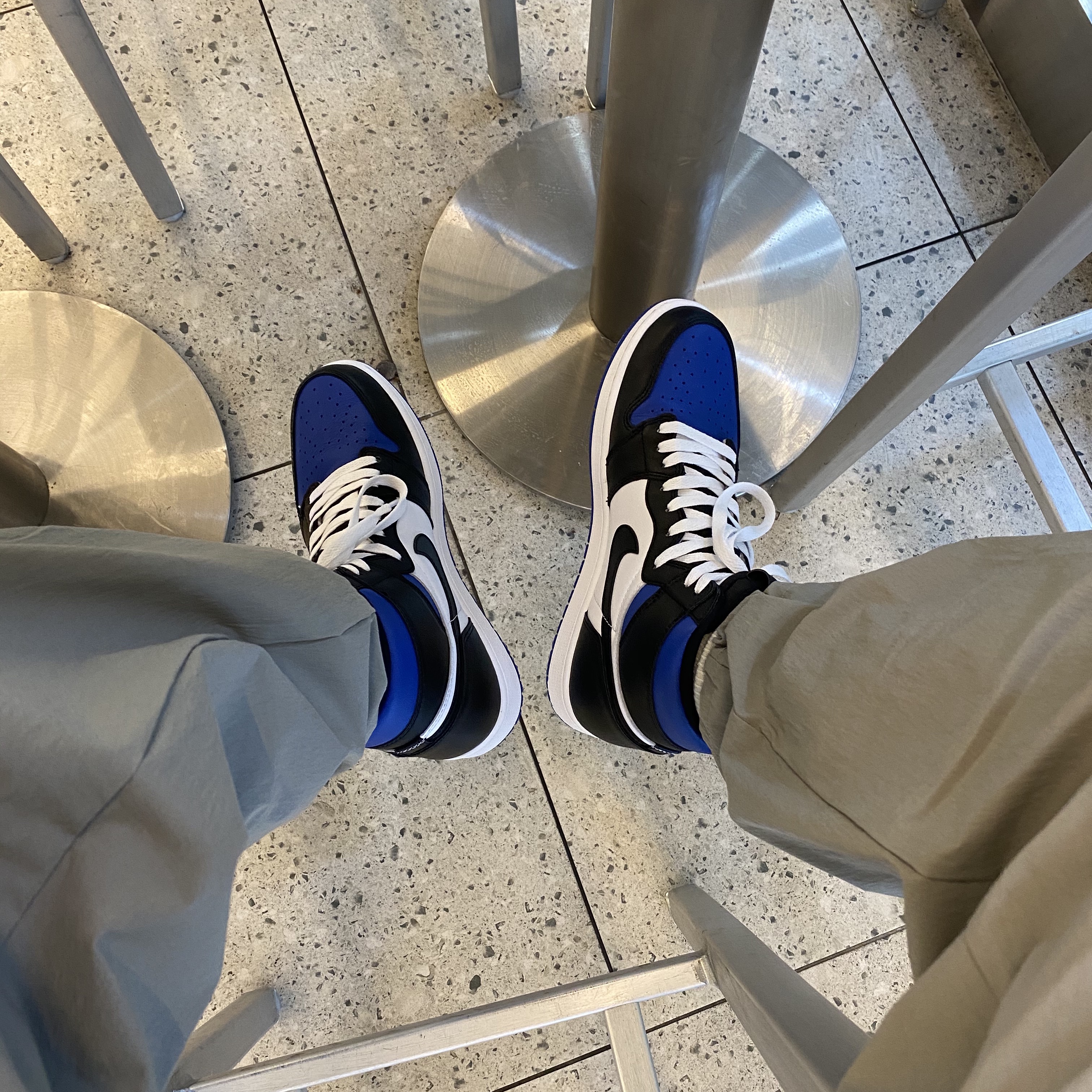 Jordan 1 Retro High OG Royal Toe 착용 스타일