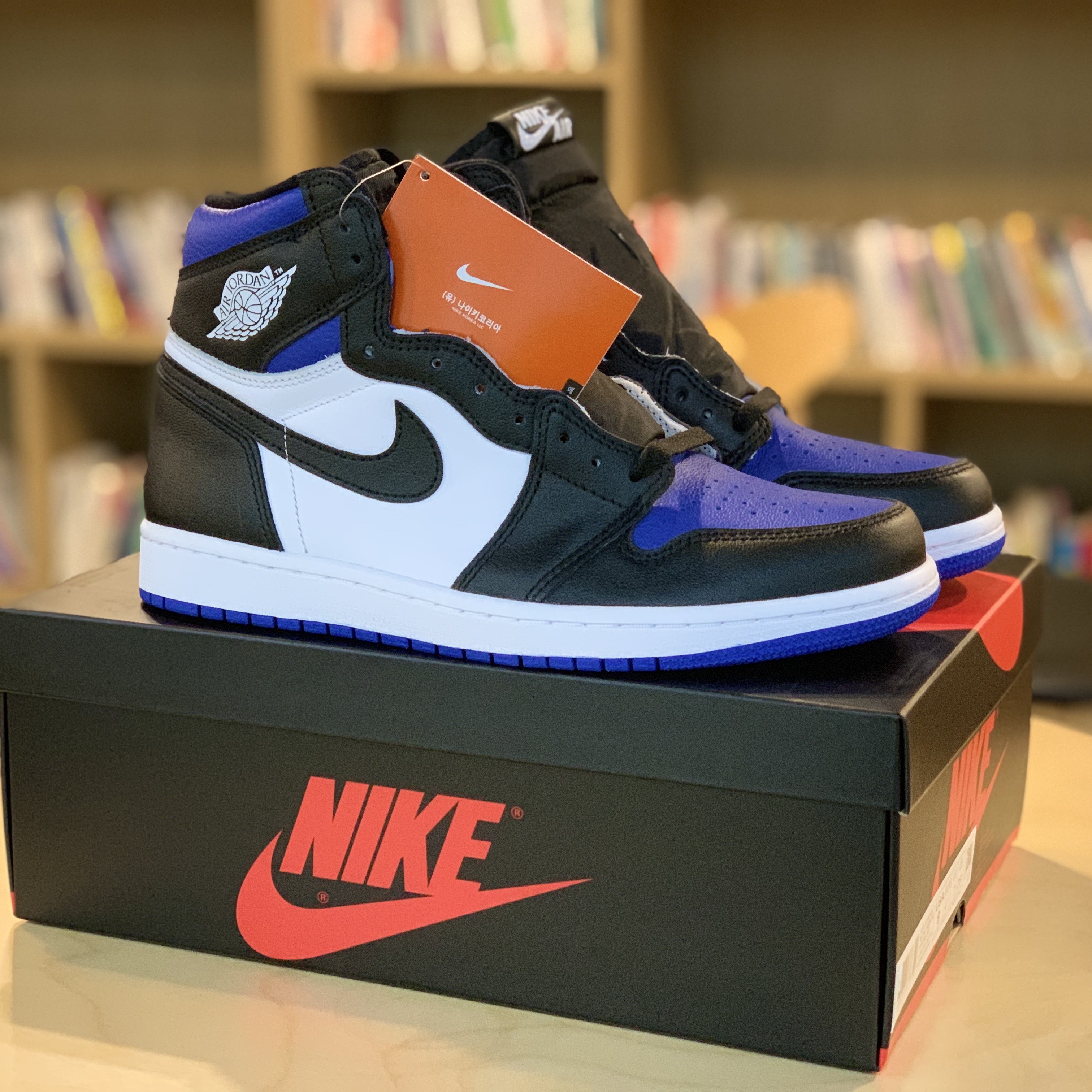 Jordan 1 Retro High OG Royal Toe 착용 스타일 - 2