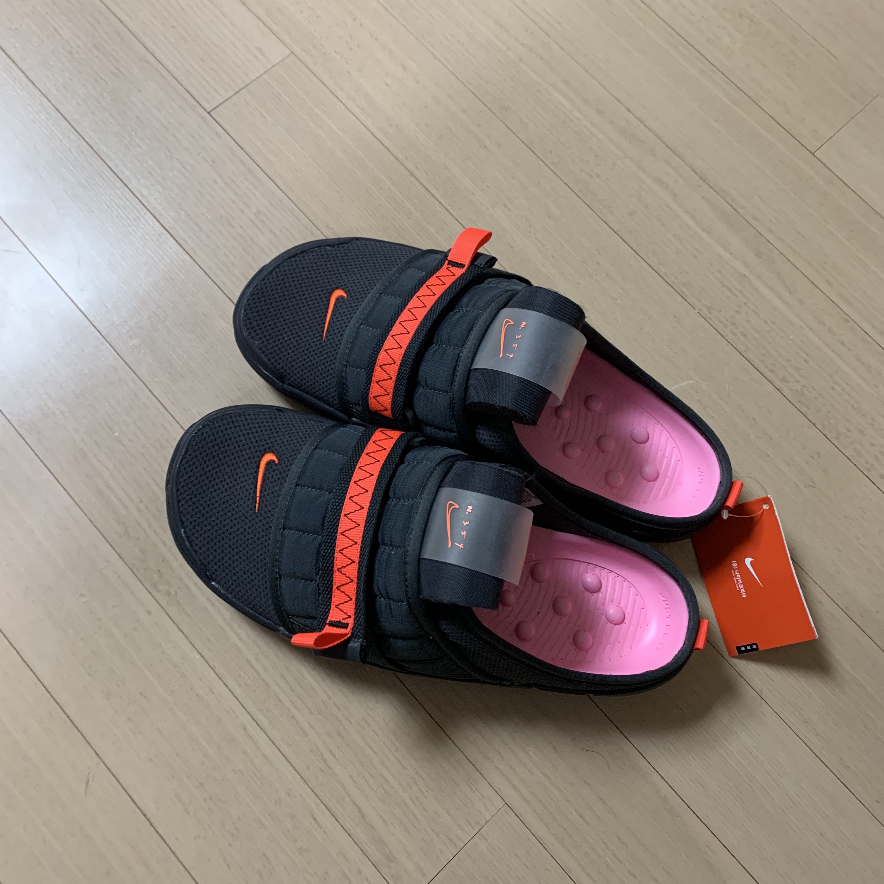 Nike Offline Anthracite 착용 스타일