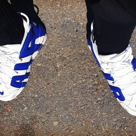 Nike Air More Uptempo Knicks 착용 스타일 - 3