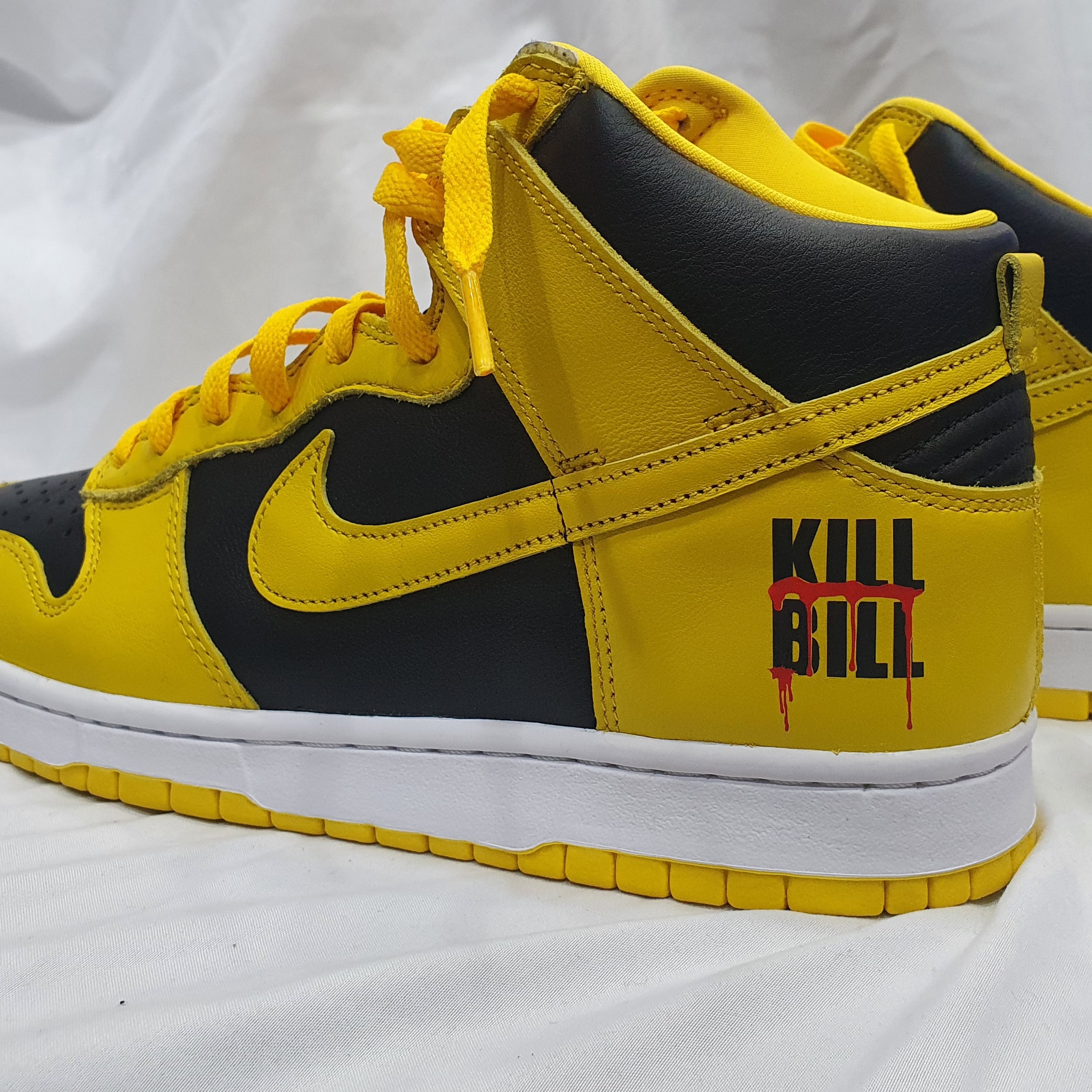 Nike Dunk High SP Varsity Maize 착용 스타일 - 2