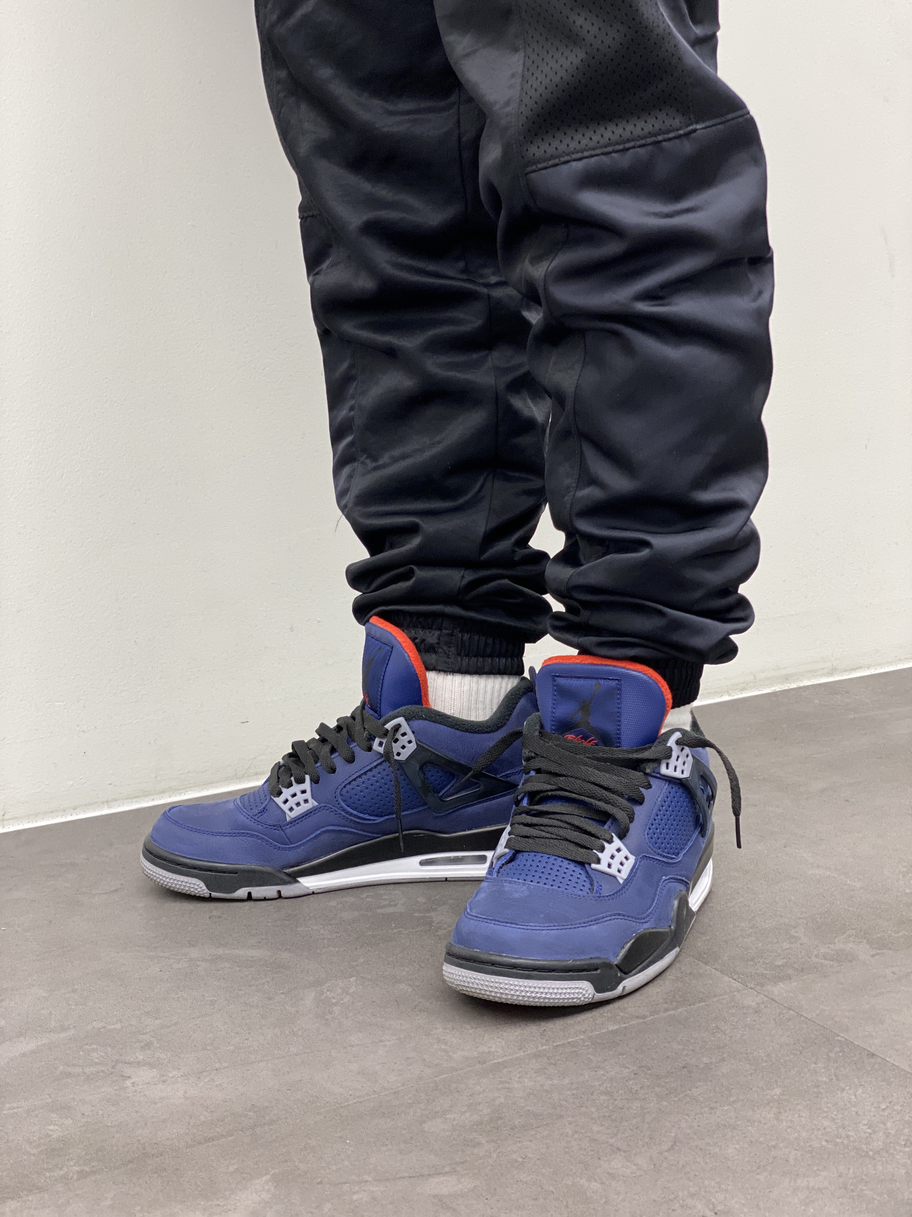 Jordan 4 Retro Winterized Loyal Blue 착용 스타일