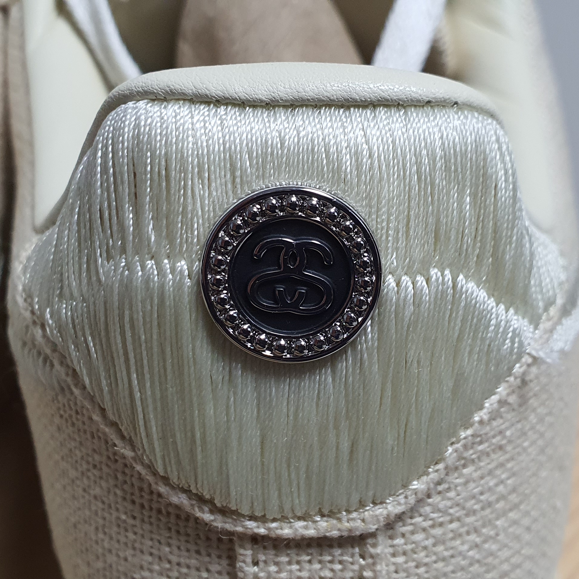 Nike x Stussy Air Force 1 Low Fossil 착용 스타일 - 4