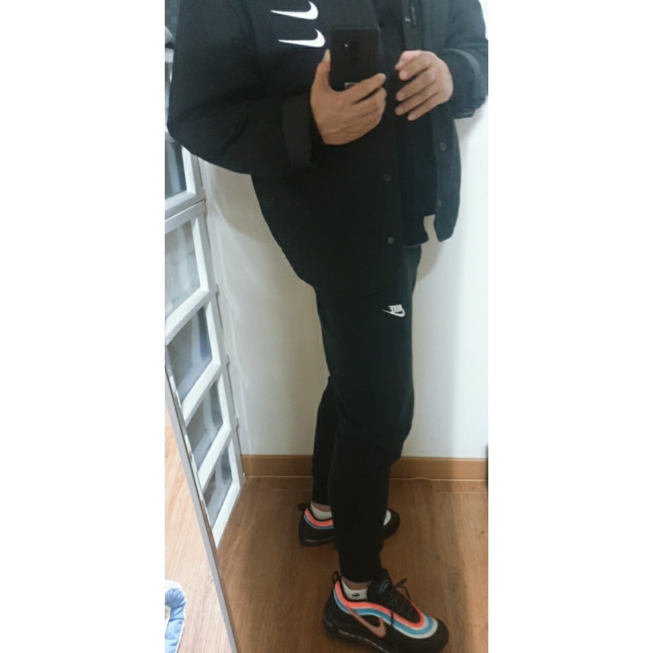 Nike Air Max 97 Neon Seoul 착용 스타일