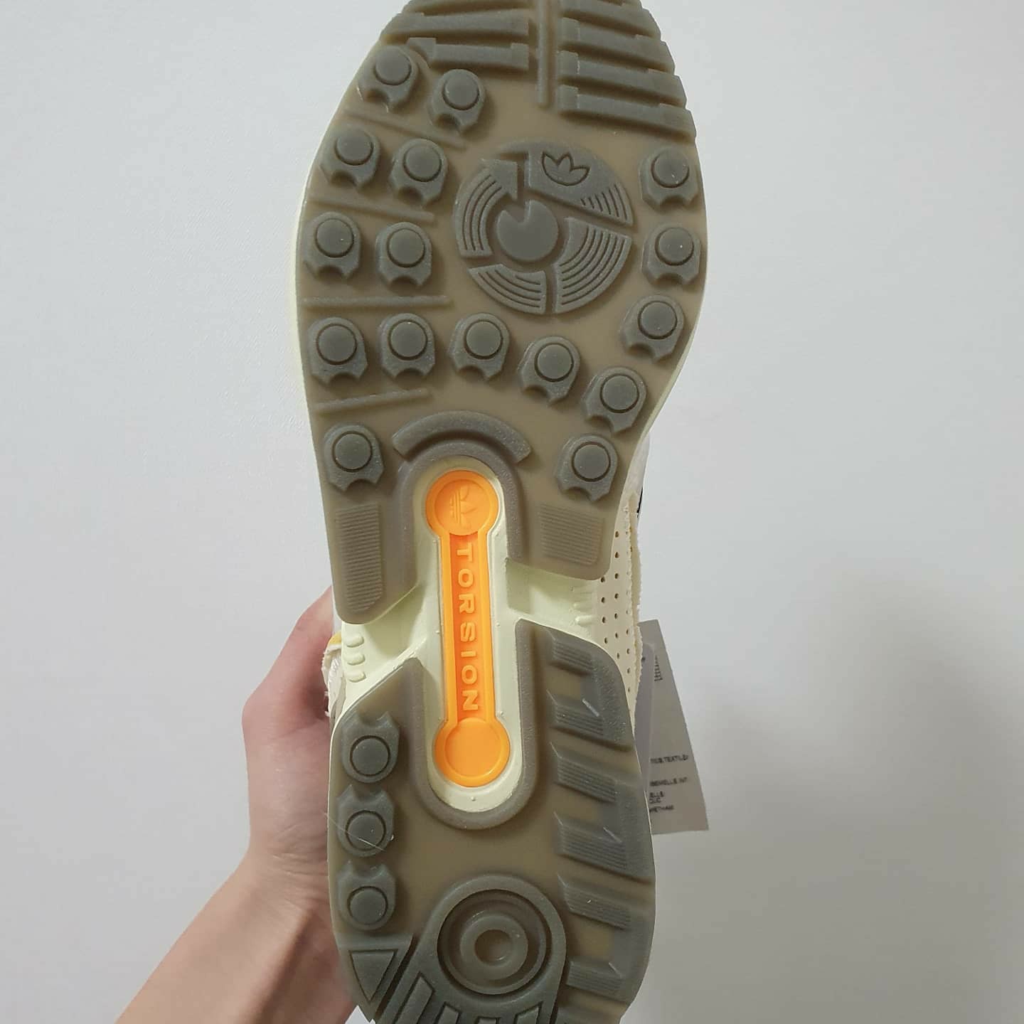Adidas ZX 6000 Inside Out 착용 스타일 - 4