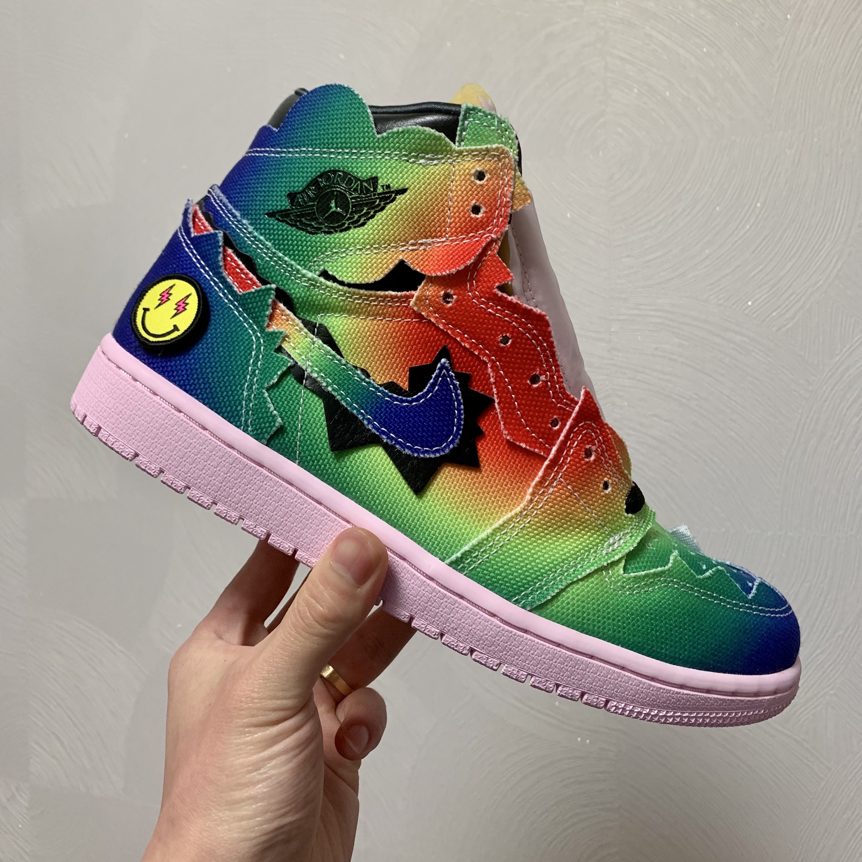 Jordan 1 x J Balvin Retro High OG 착용 스타일 - 2
