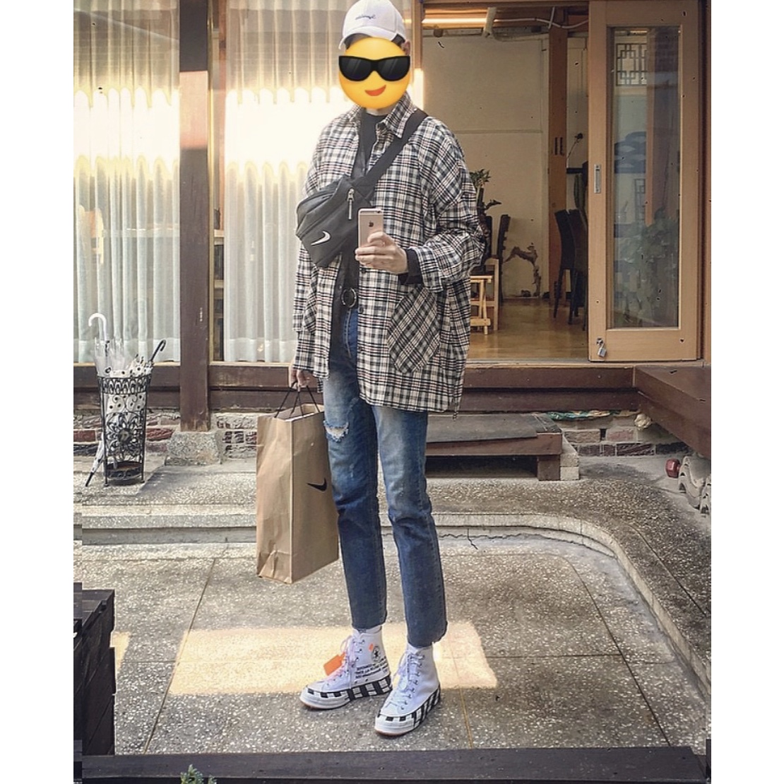Converse x Off-White Chuck 70 High V2 2018 착용 스타일 - 1