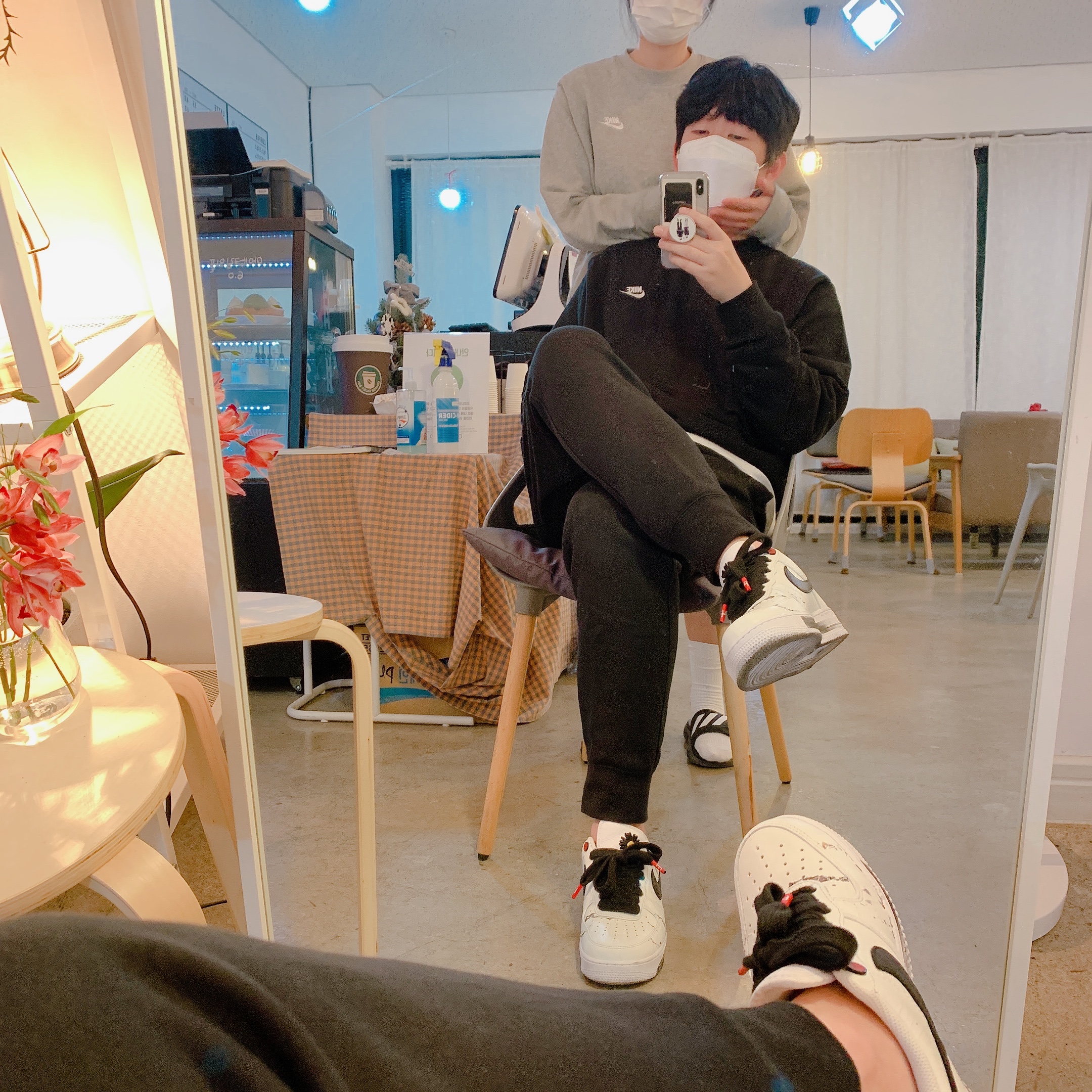Nike x Peaceminusone Air Force 1 Low Para-Noise 2.0 착용 스타일