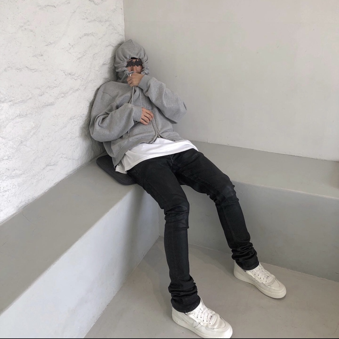 Nike x Comme des Garcons Homme Plus Air Force Mid White 착용 스타일 - 1