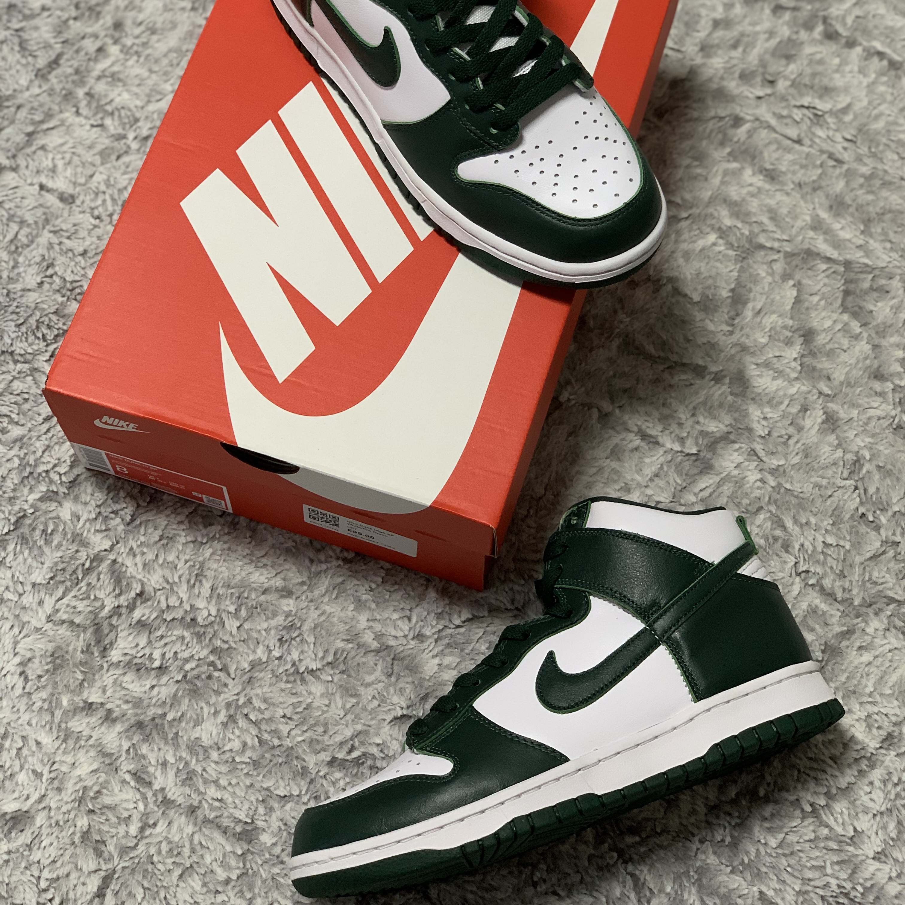 Nike Dunk High SP Spartan Green 착용 스타일 - 1