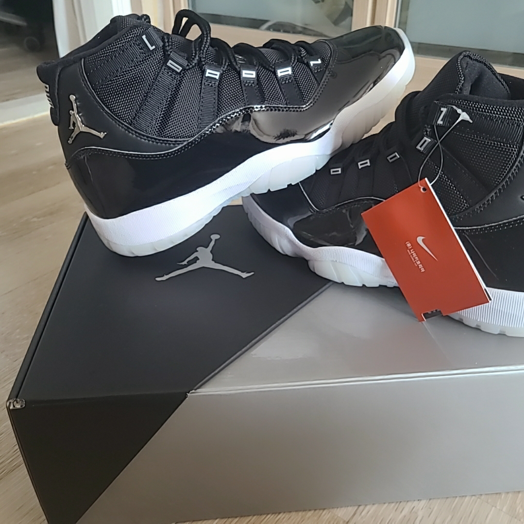 Jordan 11 Retro Jubilee 착용 스타일 - 1