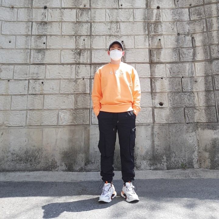 Balenciaga Track Sneakers White Orange 2019 착용 스타일