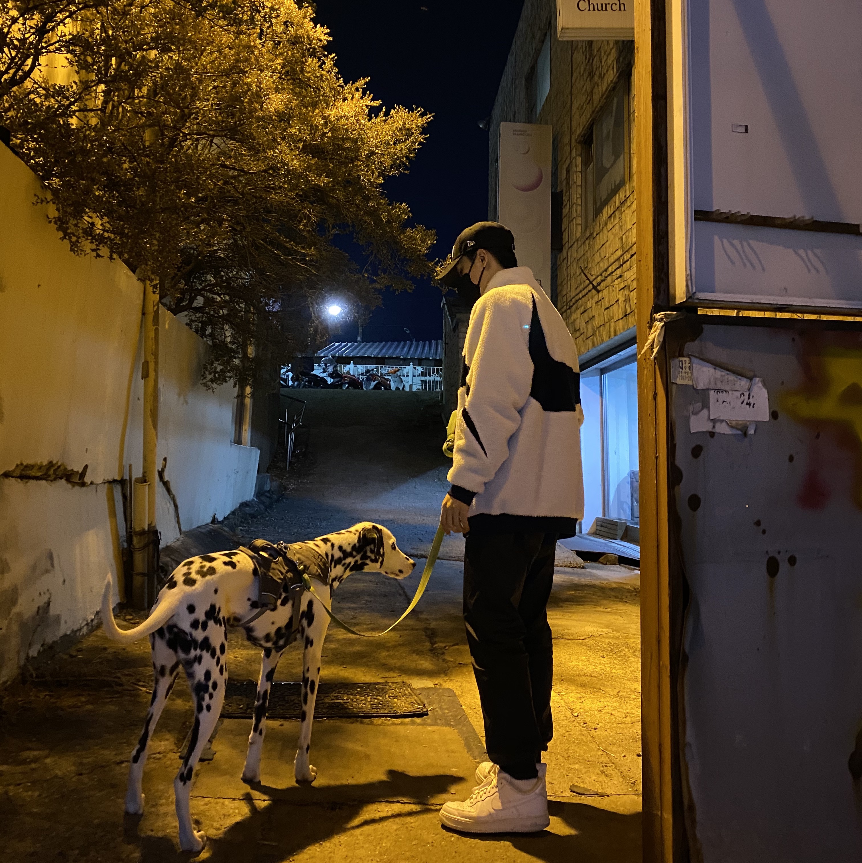 Nike Air Force 1 '07 Low White, Nike Big Swoosh Full Zip Jacket White Navy 착용 스타일