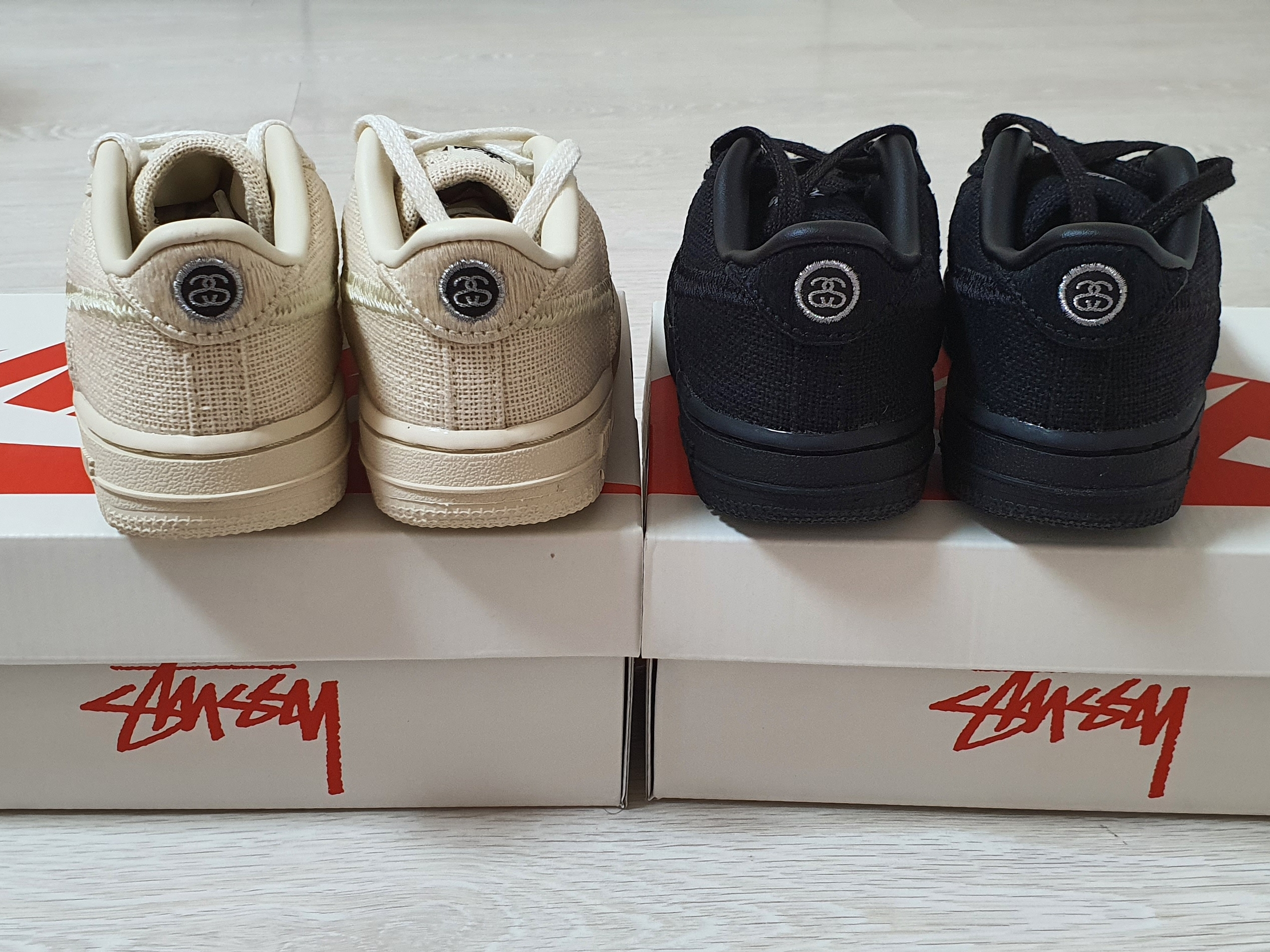 (TD) Nike x Stussy Air Force 1 Low Fossil, (TD) Nike x Stussy Air Force 1 Low Triple Black 착용 스타일 - 3