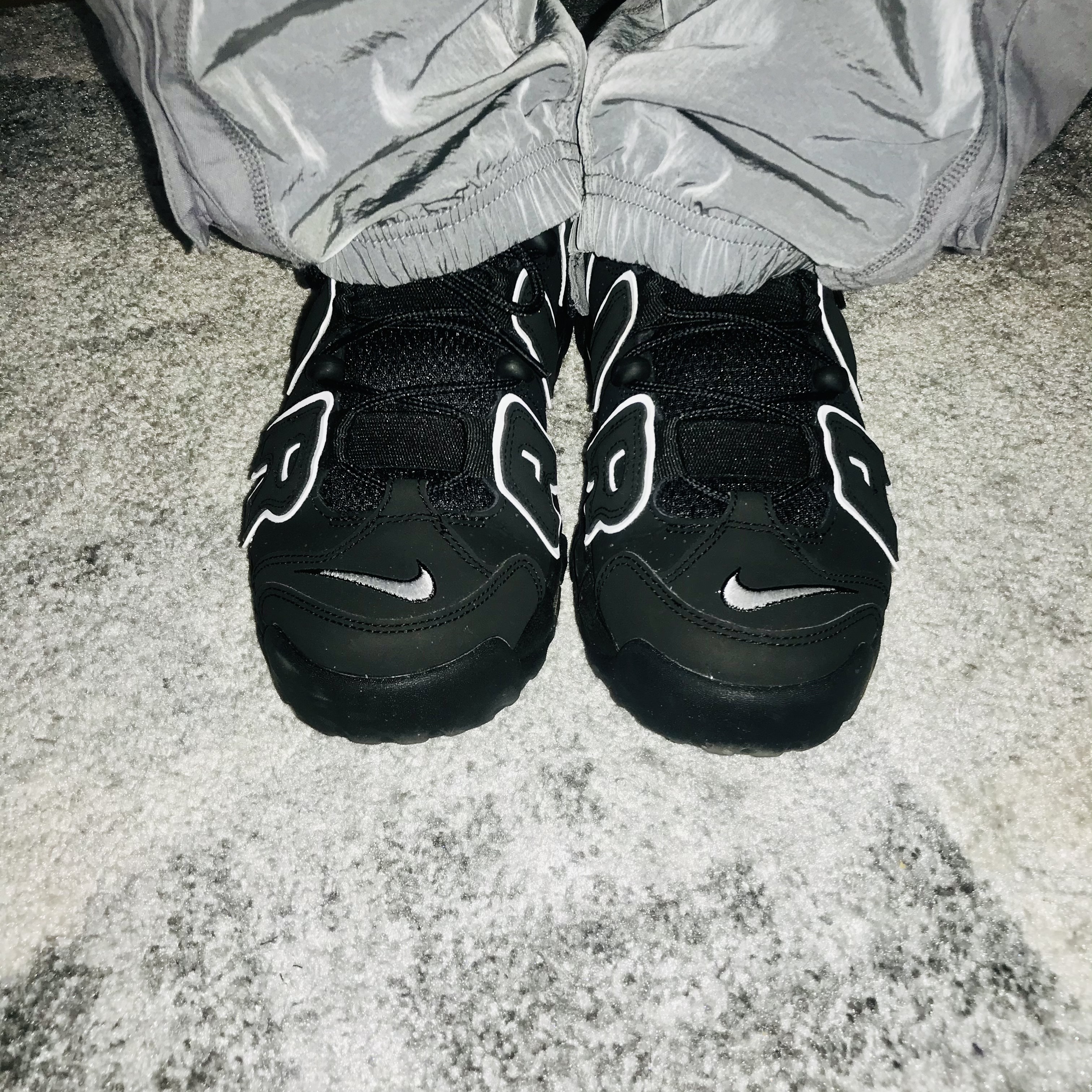 Nike Air More Uptempo Black White 2020 착용 스타일
