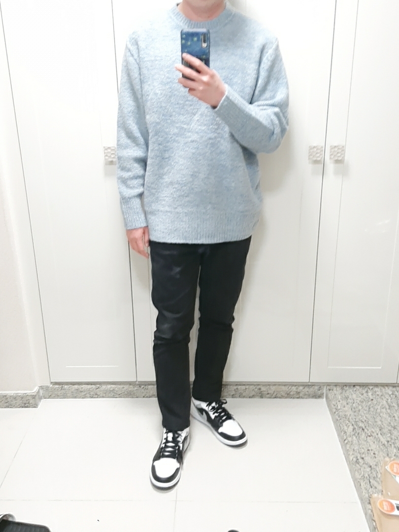Jordan 1 Mid White Shadow 착용 스타일