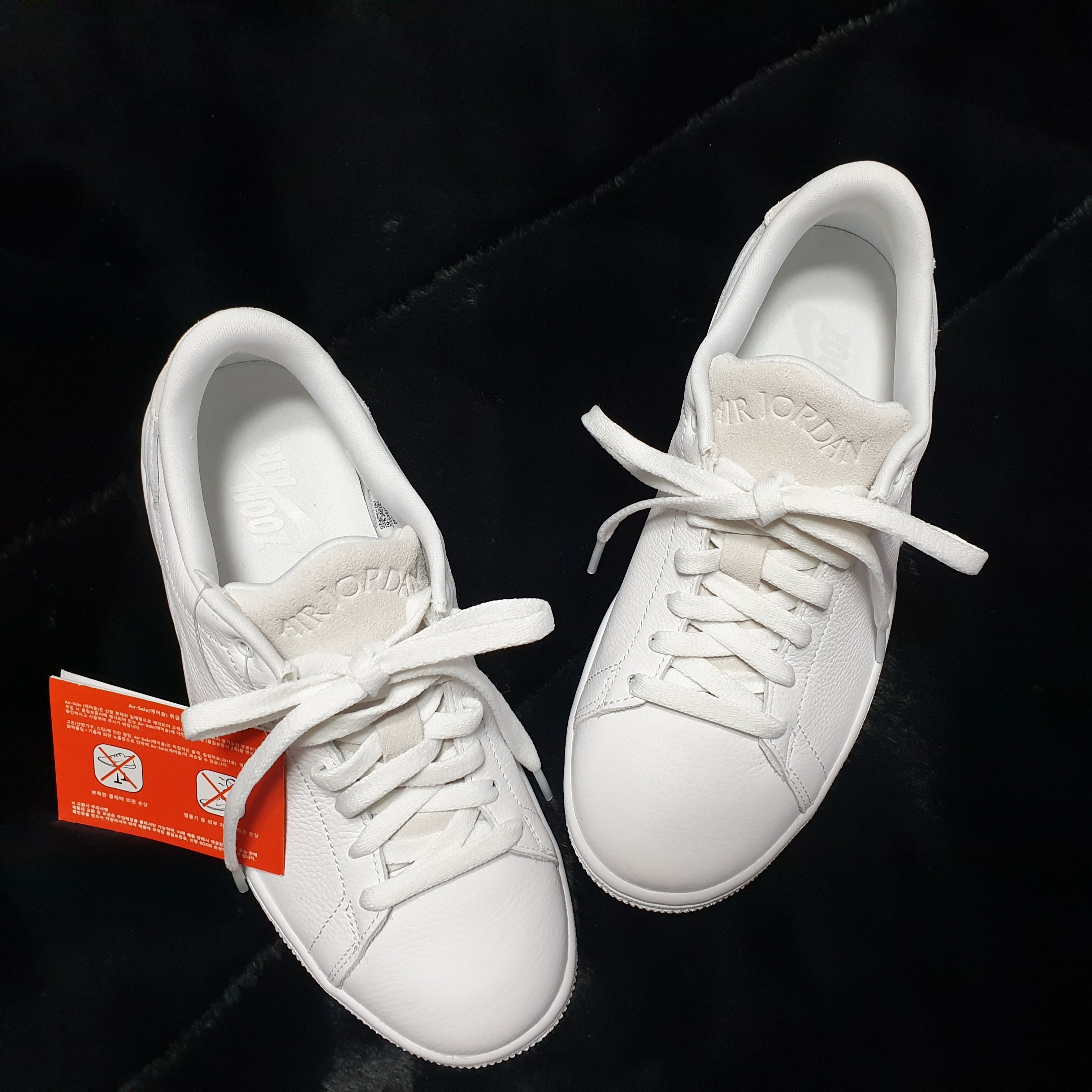 Jordan 1 Centre Court White On White 착용 스타일 - 2