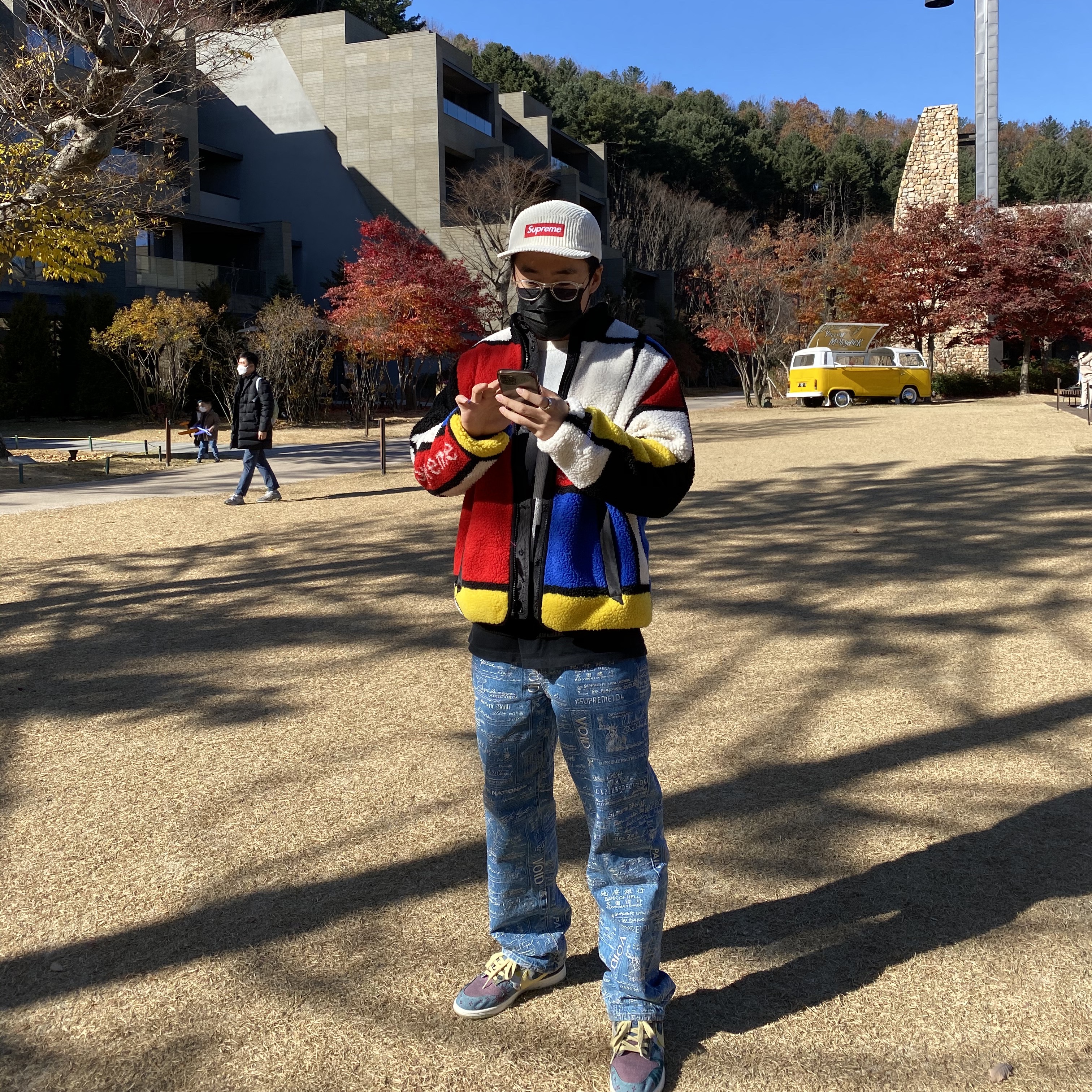 Supreme Reversible Colorblocked Fleece Jacket Red - 20FW, Nike Dunk Low SP Community Garden 착용 스타일
