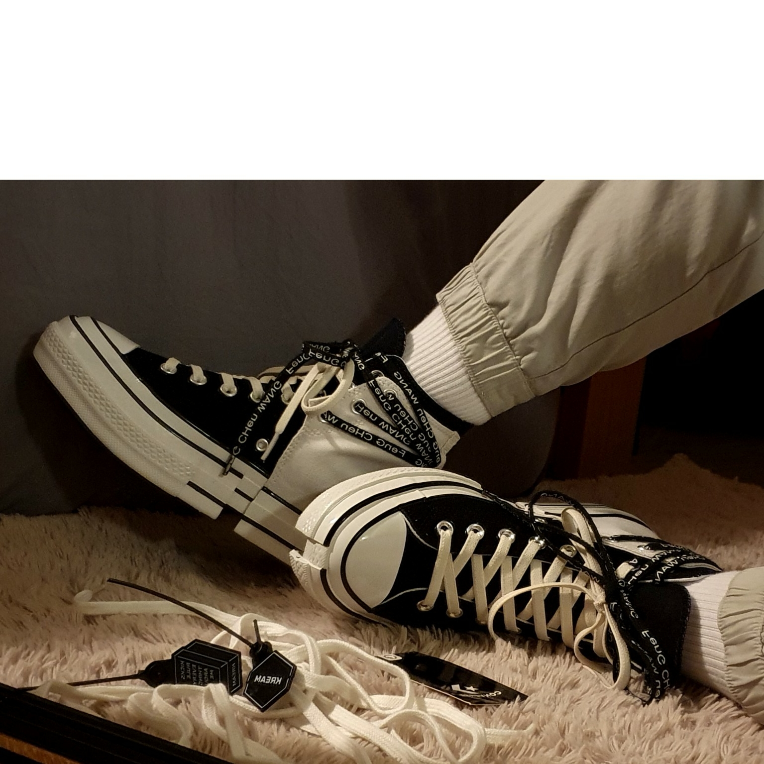 Converse x Feng Chen Wang Chuck 70 2-in-1 Natural Ivory Black 착용 스타일