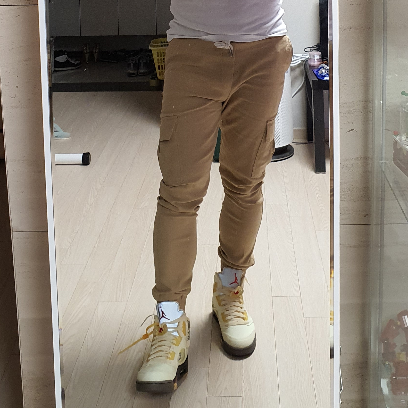 Jordan 5 x Off-White Retro SP Sail Fire Red, Jordan 5 Retro Fire Red Silver Tongue 2020 착용 스타일 - 2
