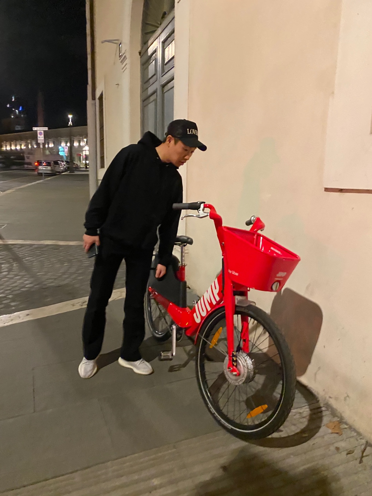 KREAM 프로필 이미지