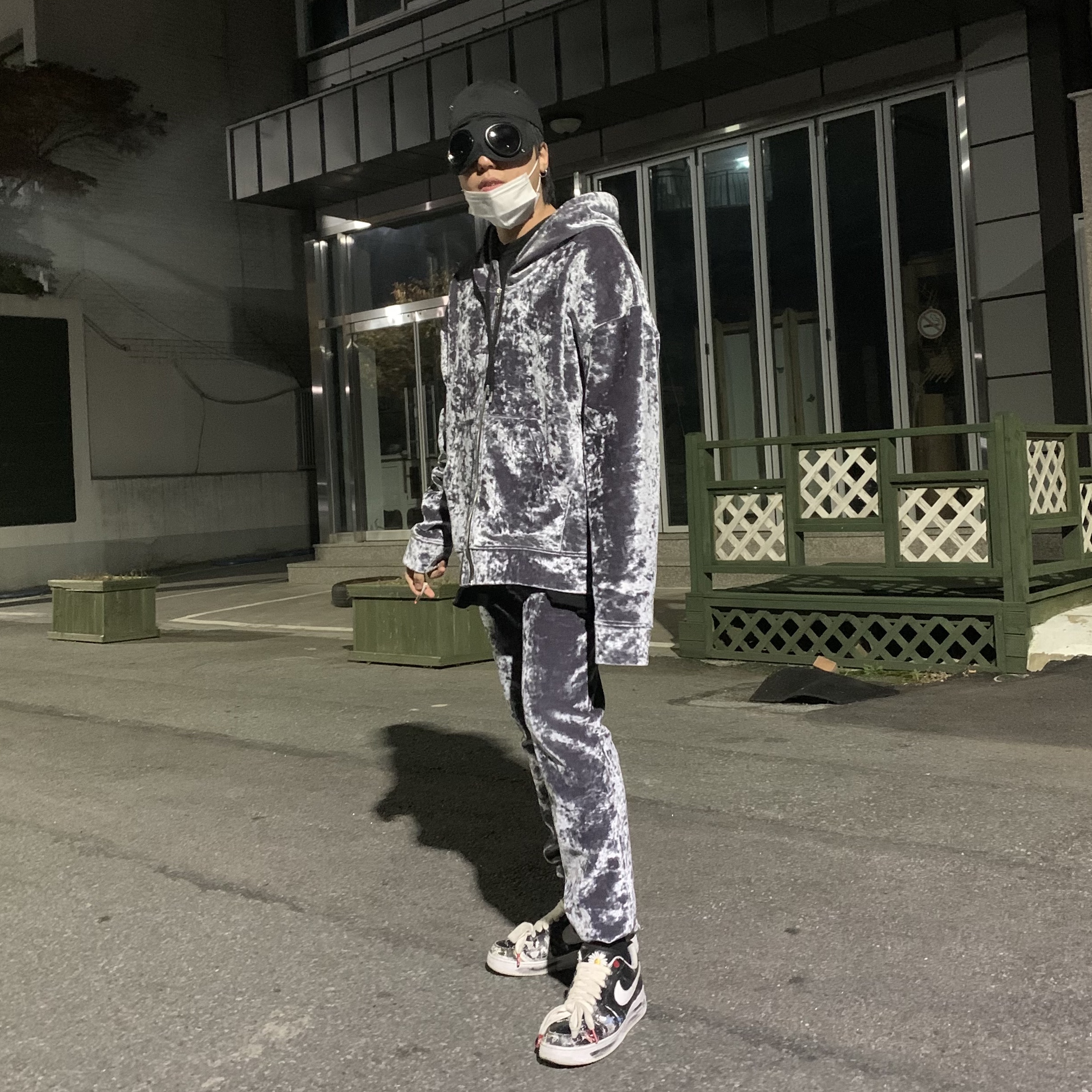 Nike x Peaceminusone Air Force 1 Low Para-Noise 착용 스타일