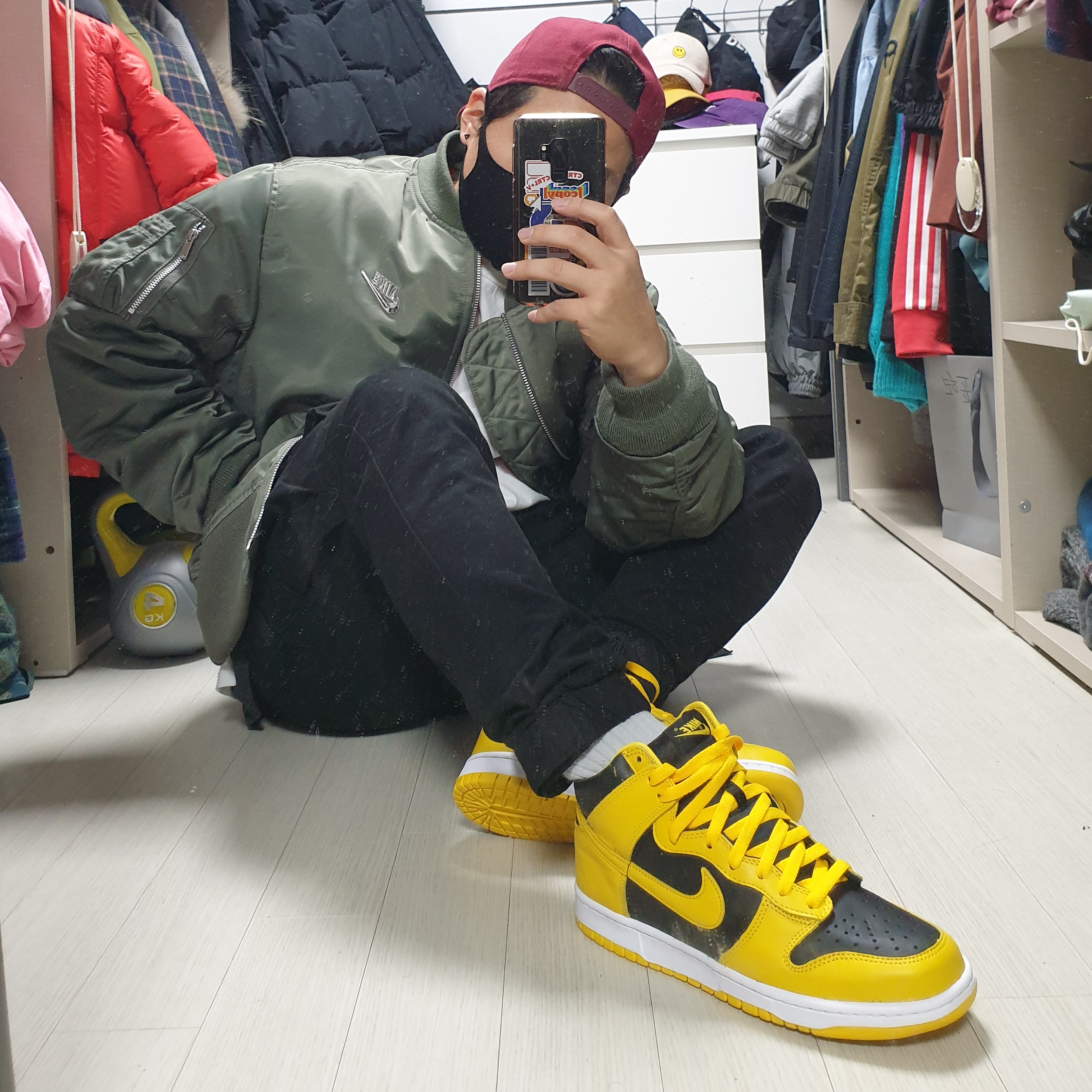 Nike Dunk High SP Varsity Maize 착용 스타일