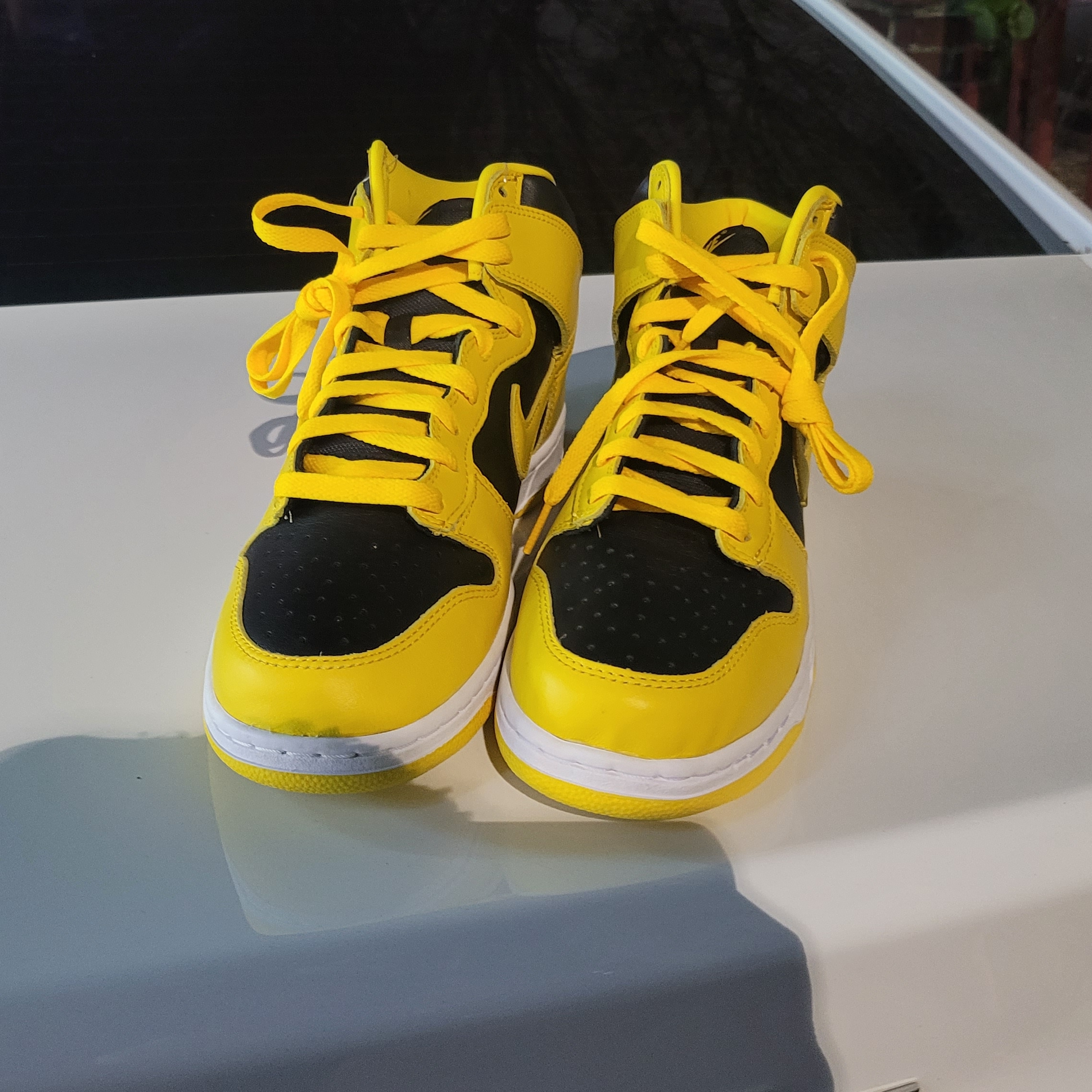 Nike Dunk High SP Varsity Maize 착용 스타일