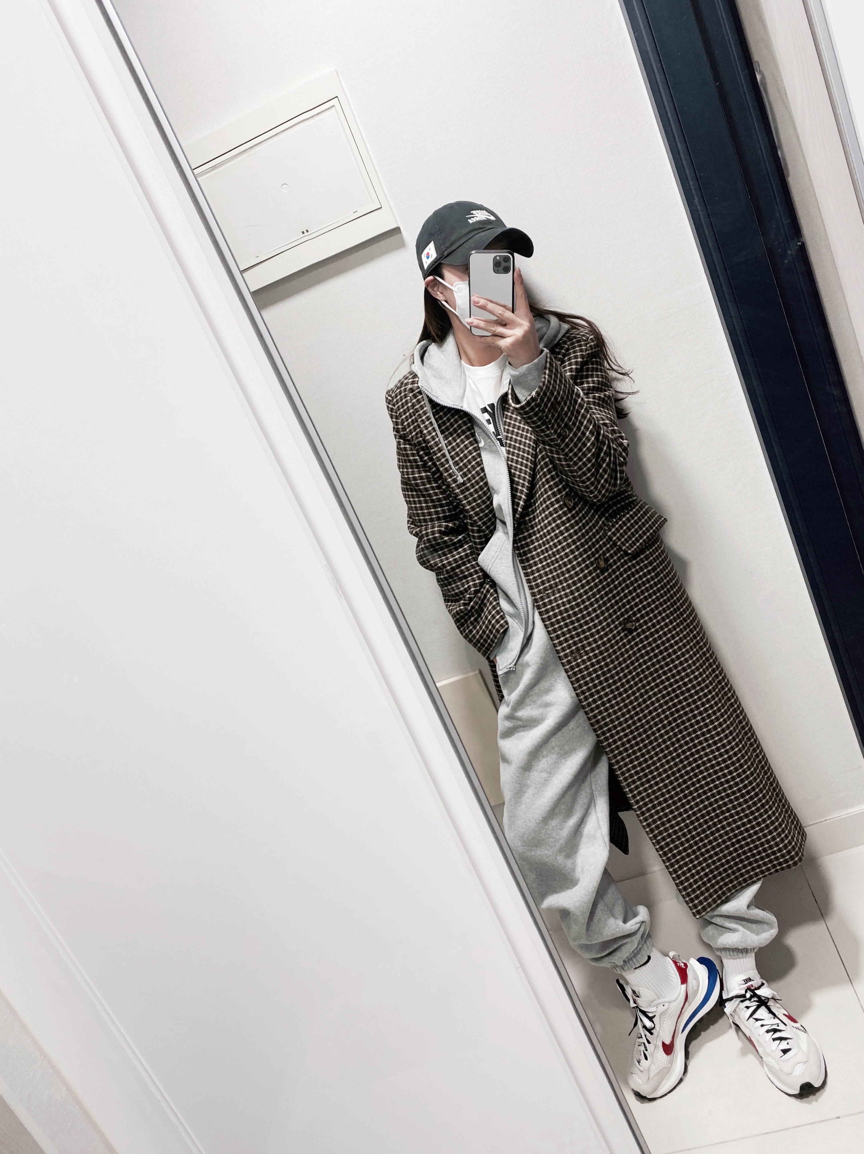 Nike x Sacai VaporWaffle Royal Fuchsia, Nike H86 Korea Cap Black 착용 스타일