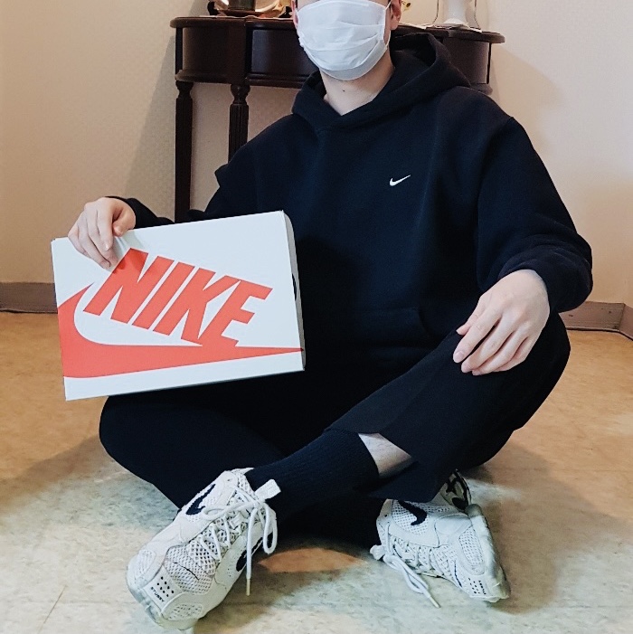 Nike x Stussy Air Zoom Spiridon Cage 2 Fossil 착용 스타일