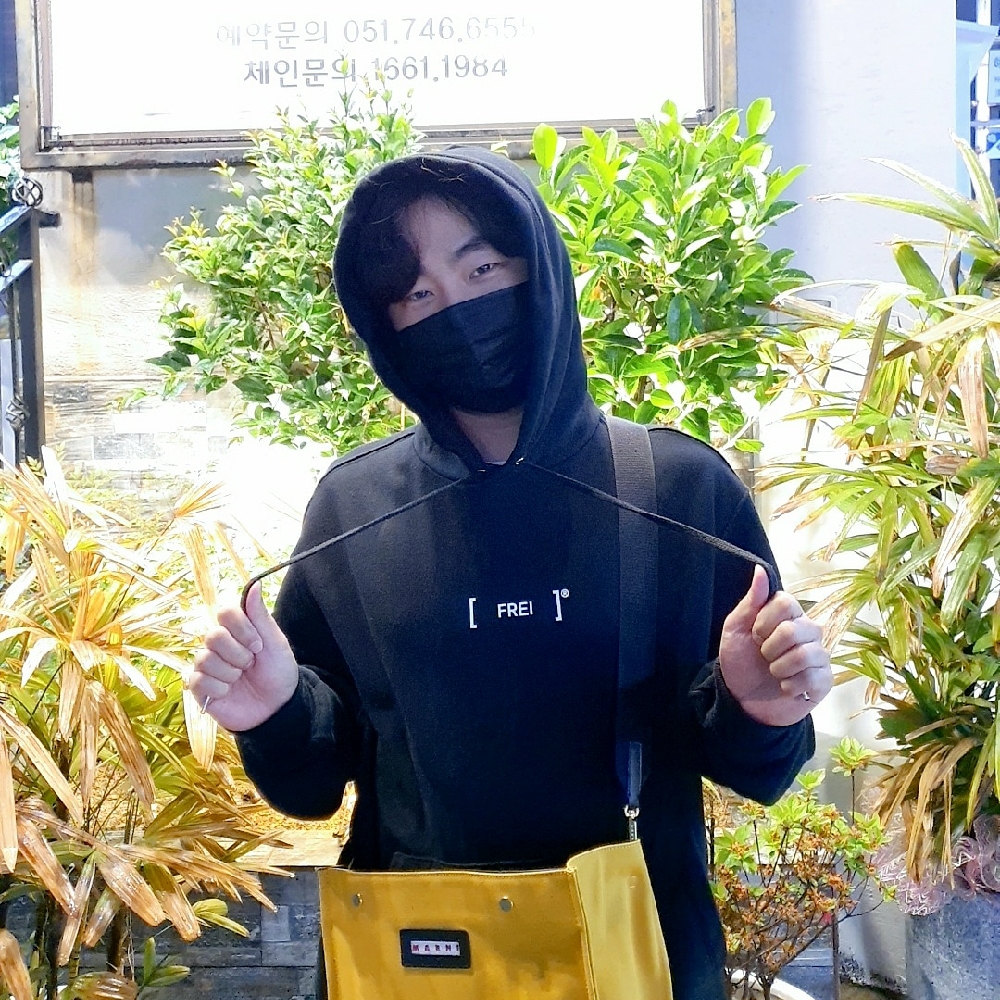 KREAM 프로필 이미지